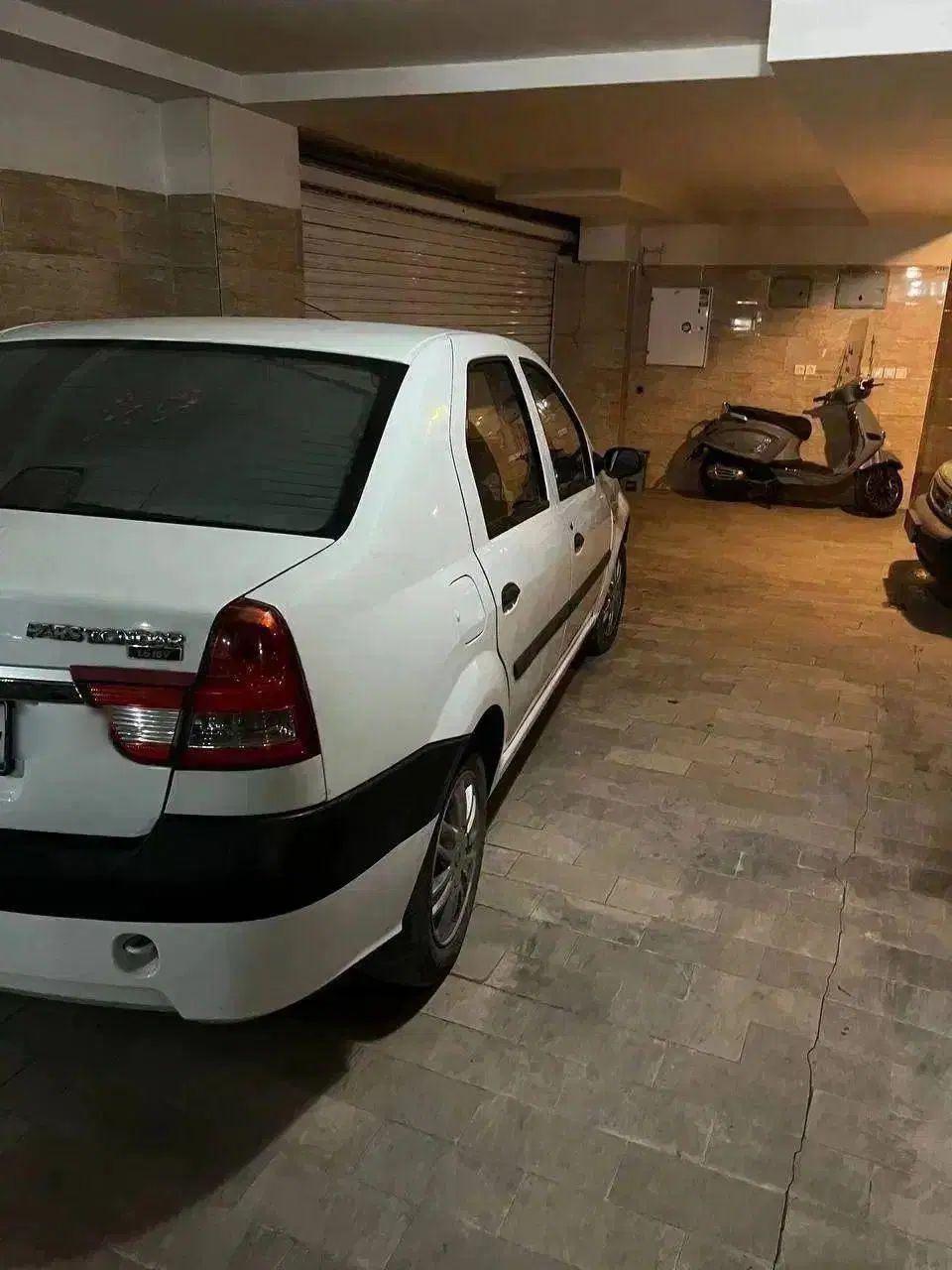 خودرو رنو، تندر 90 آگهی ann_20008507
