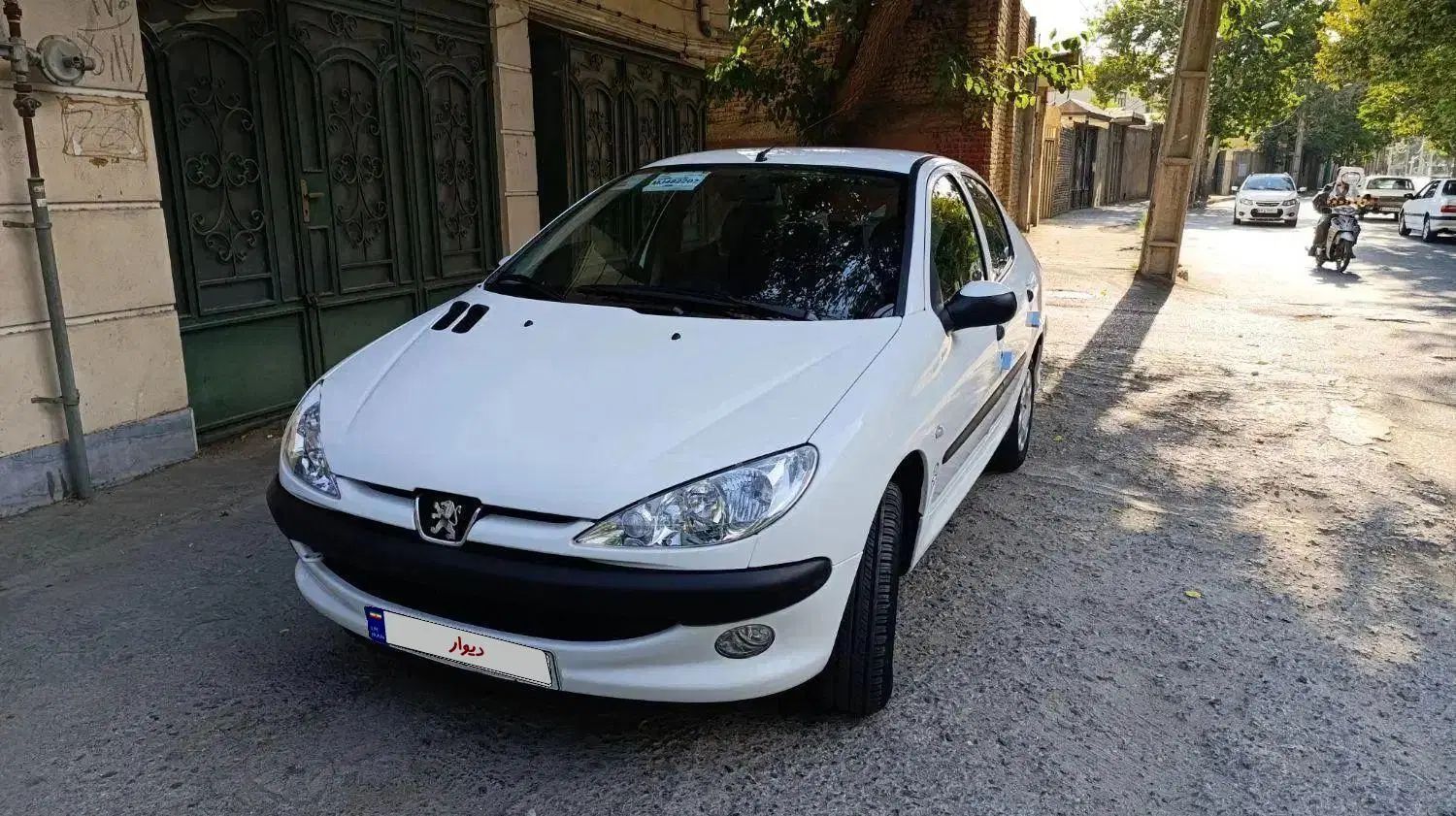 پژو ۲۰۶ صندوق دار v8 - 1400