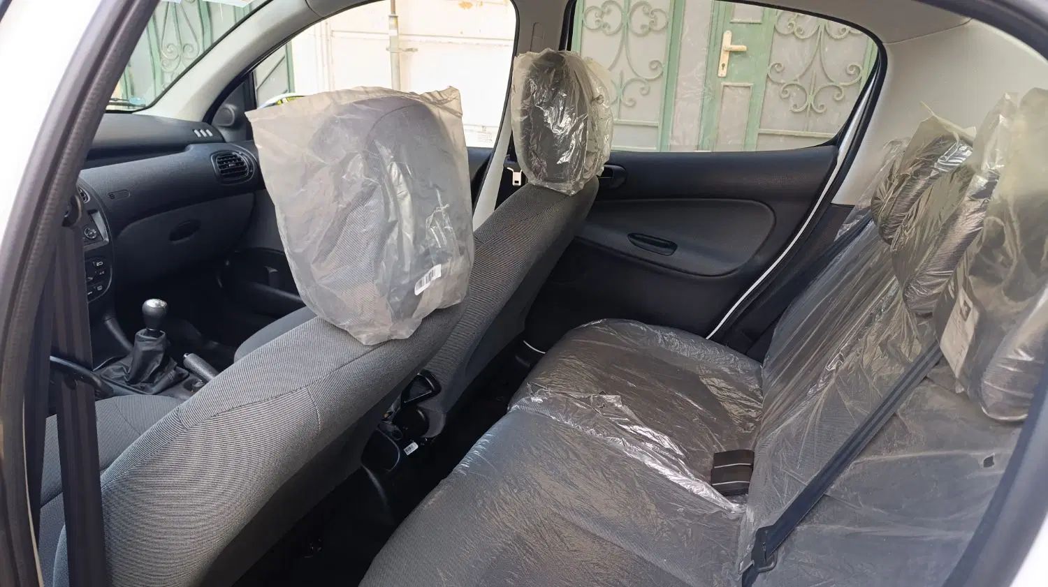 پژو ۲۰۶ صندوق دار v8 - 1400