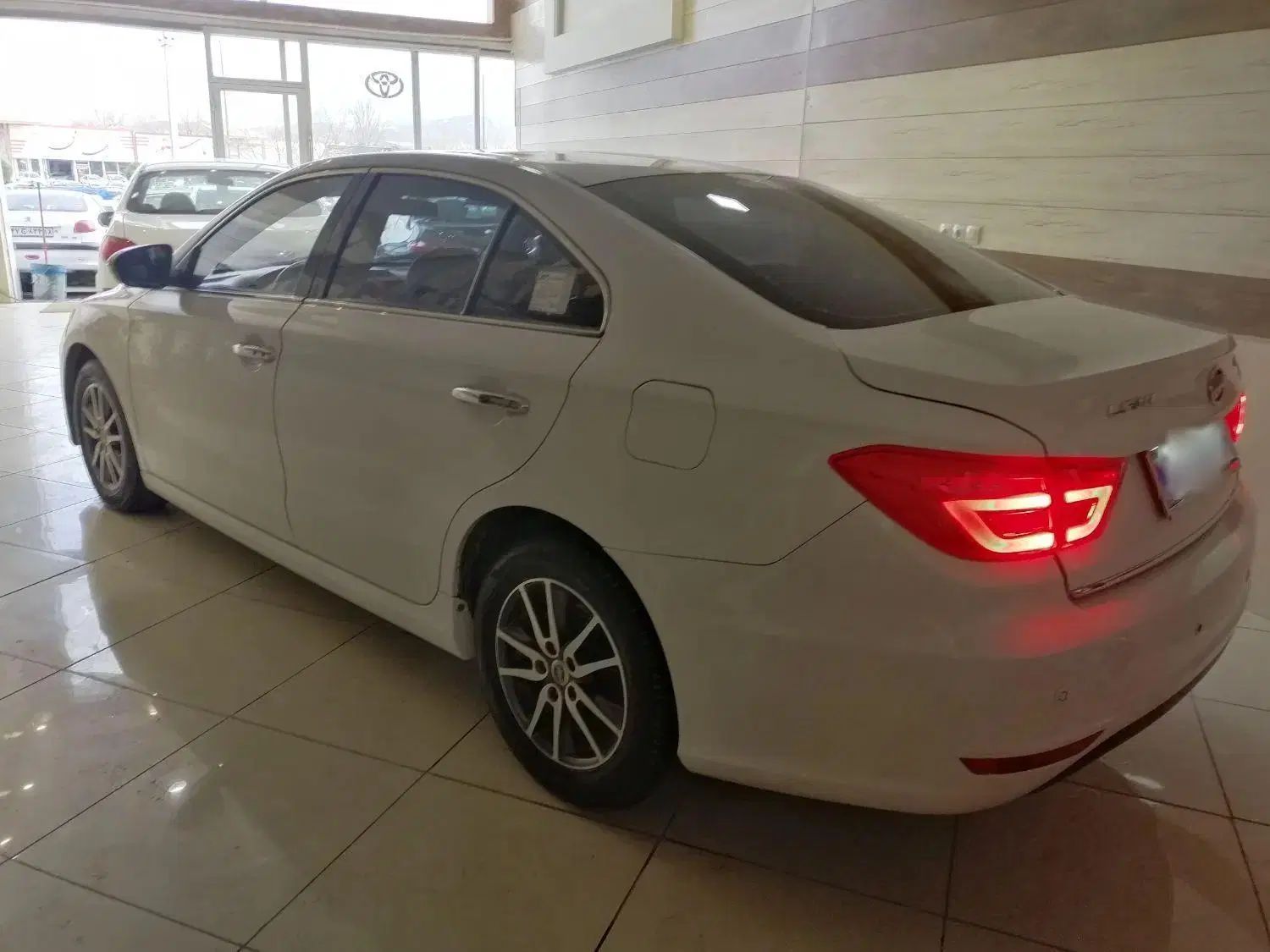 لیفان 820 اتوماتیک - 1395