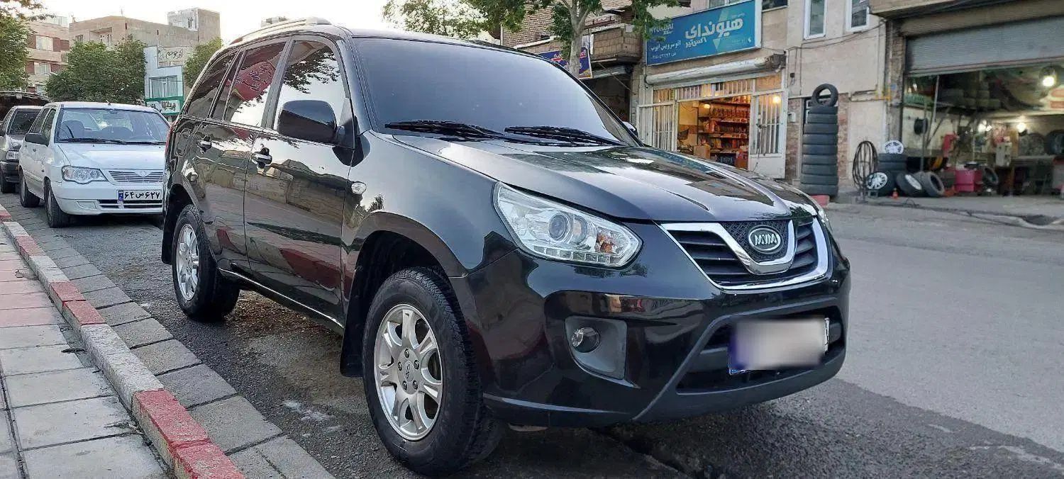 ام وی ام X33 دنده‌ای ساده - 1395