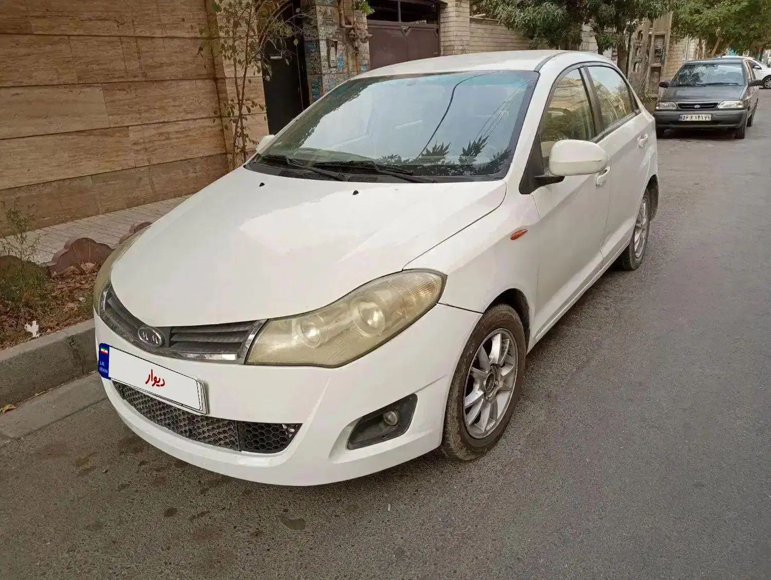 ام وی ام 315 صندوقدار ساده دنده ای - 1392