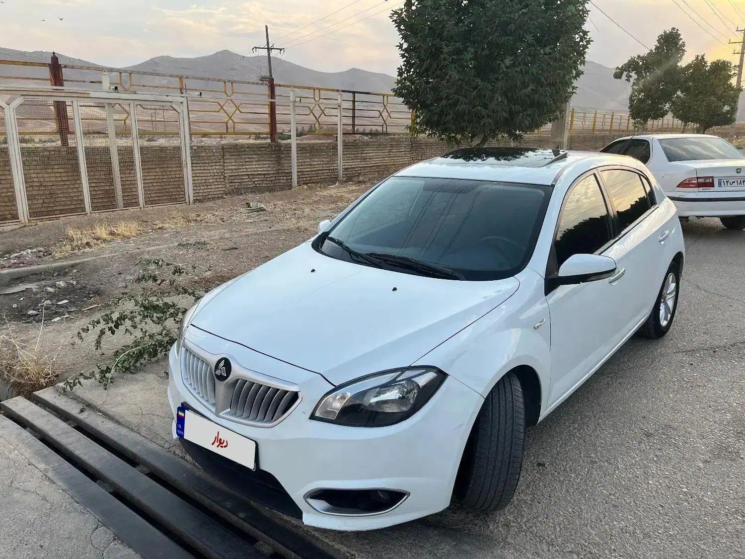 برلیانس H320 اتوماتیک 1650 - 1397
