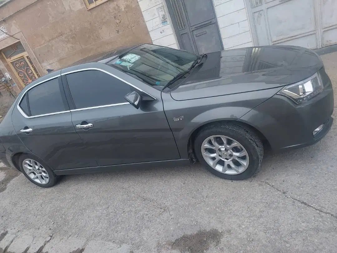 دنا پلاس توربو 6 دنده - 1402