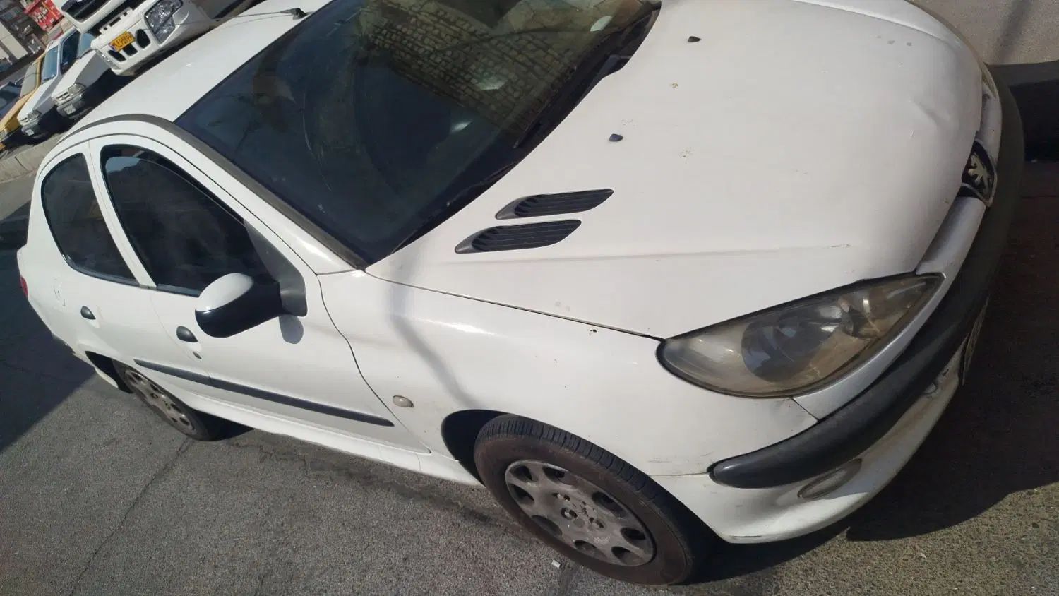 پژو ۲۰۶ صندوق دار v8 - 1393