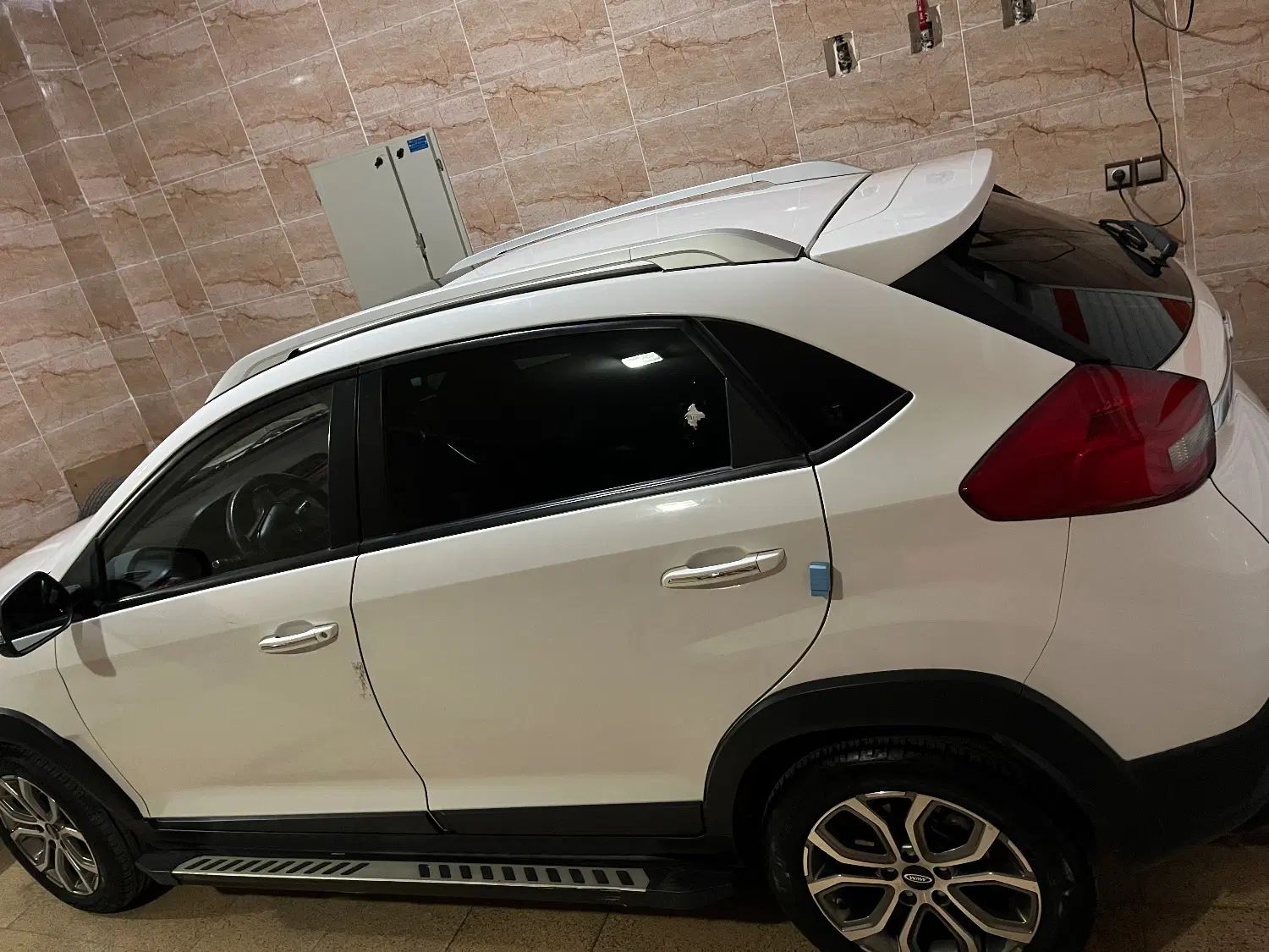 ام وی ام X22 اتوماتیک ساده - 1397