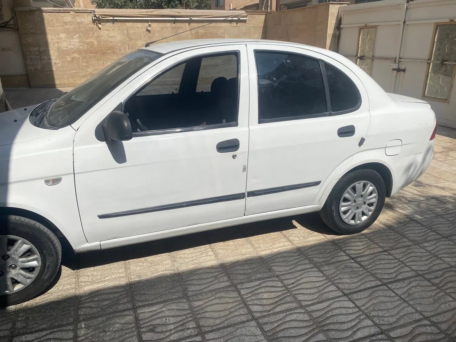 تیبا صندوق دار SX - 1395