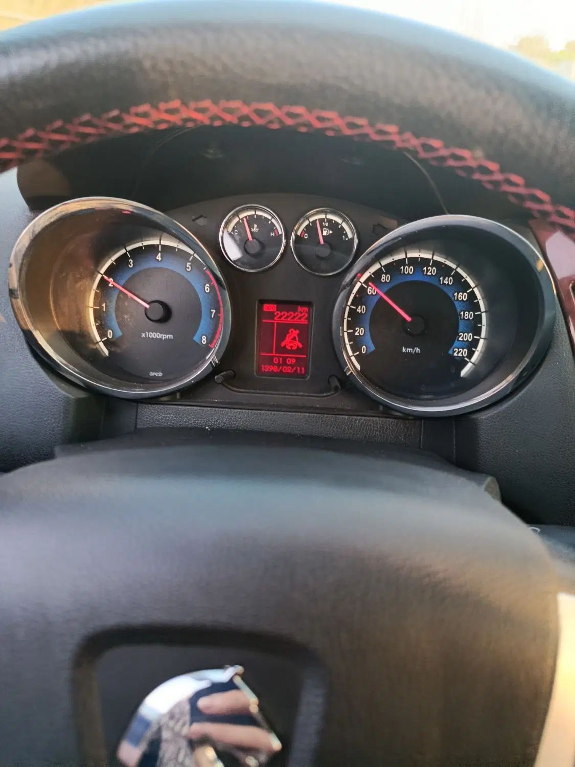 دنا پلاس توربو 6 دنده - 1402