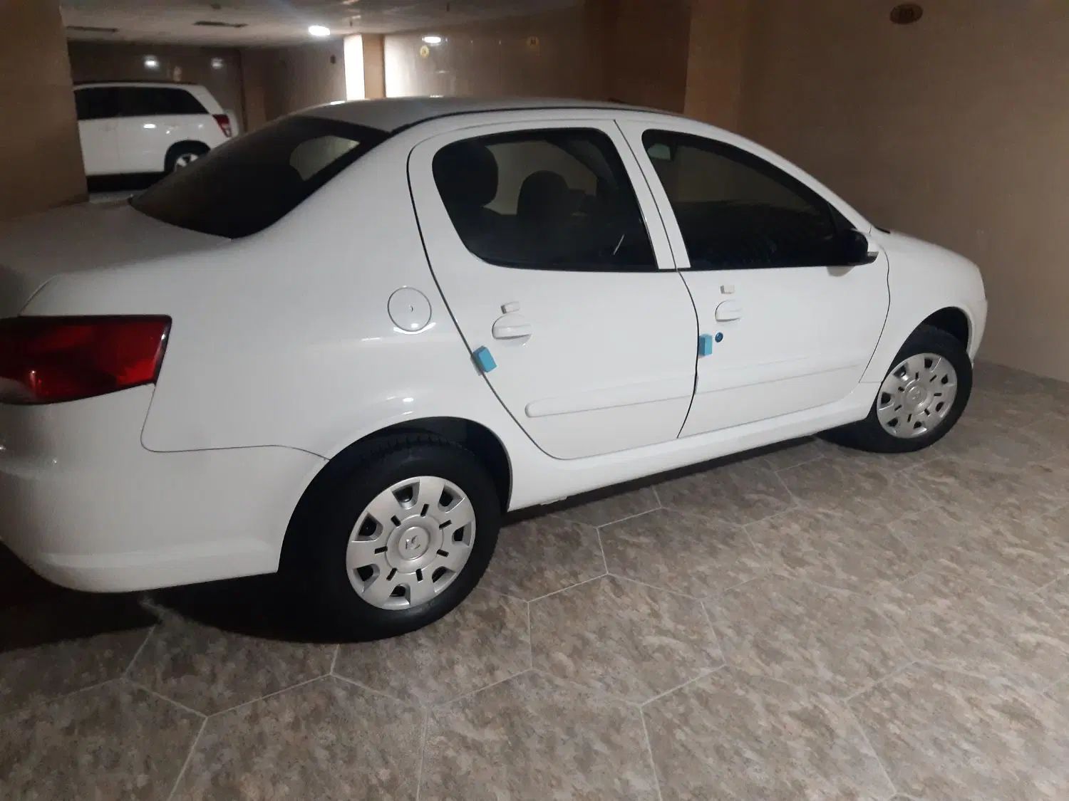 خودرو رانا، پلاس آگهی ann_20009576
