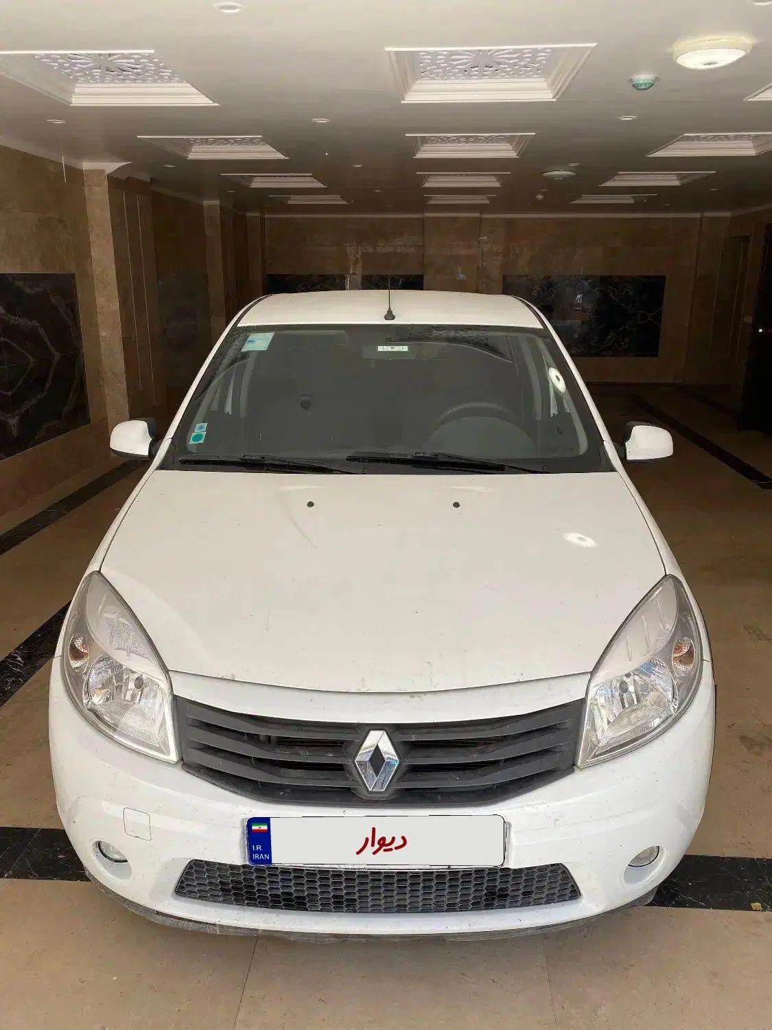 خودرو رنو، ساندرو آگهی ann_20009812