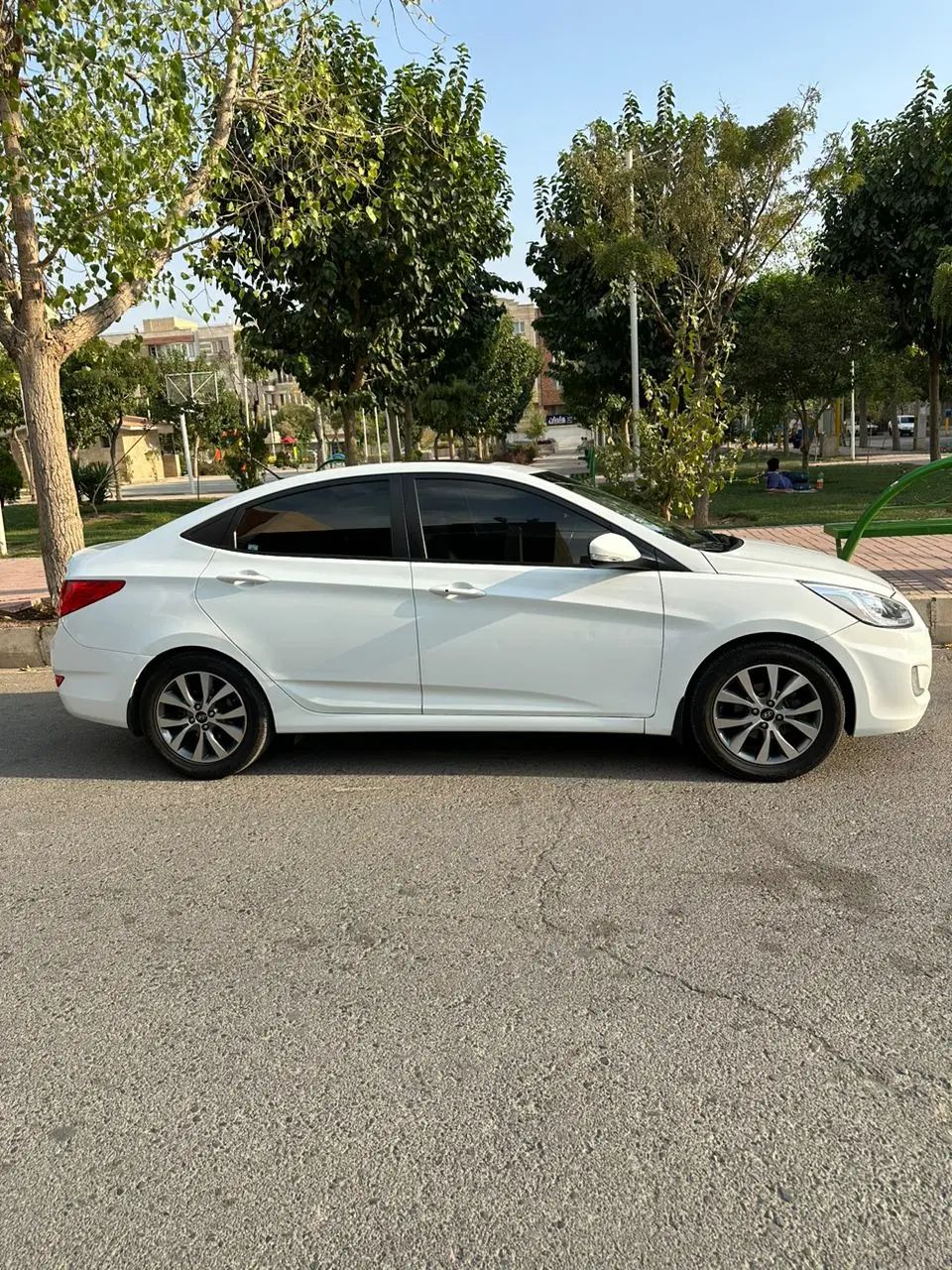 هیوندای اکسنت 1.6 لیتر بلو - 2016