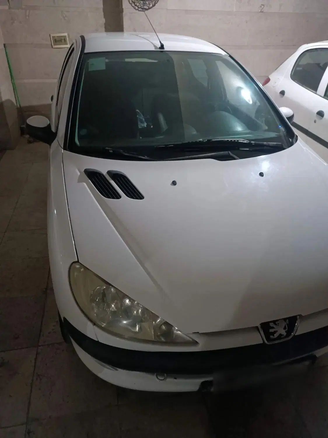 پژو ۲۰۶ صندوق دار v8 - 1398
