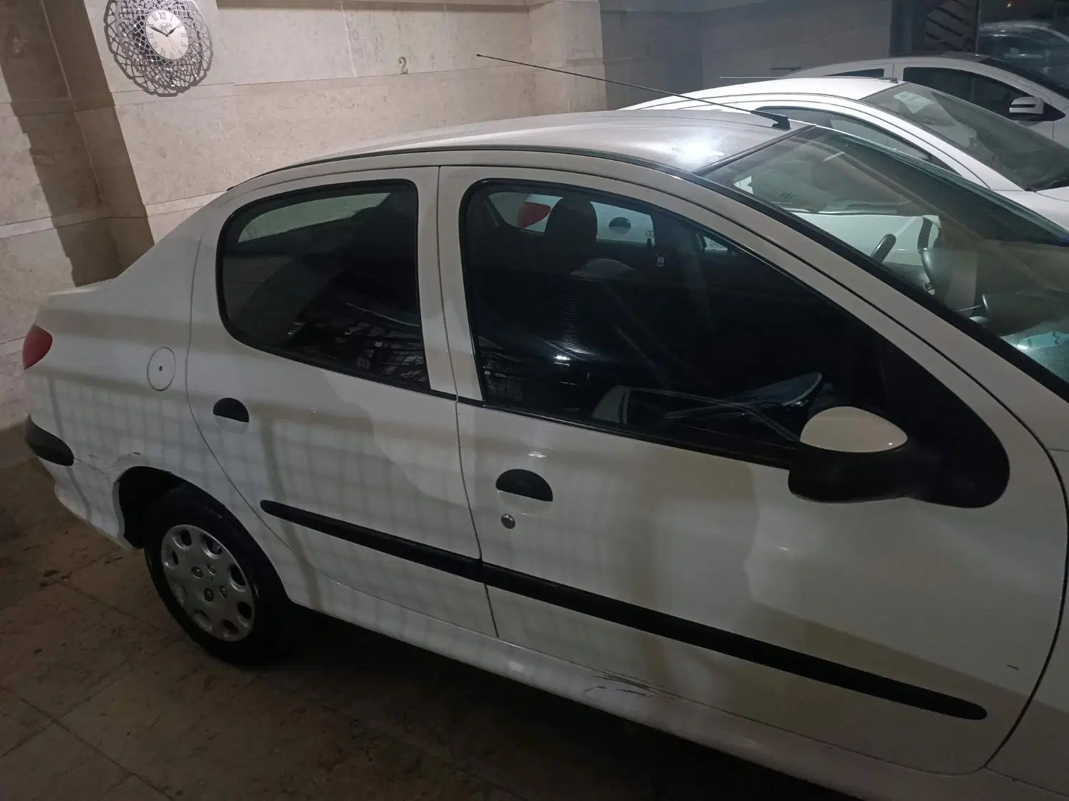 پژو ۲۰۶ صندوق دار v8 - 1398