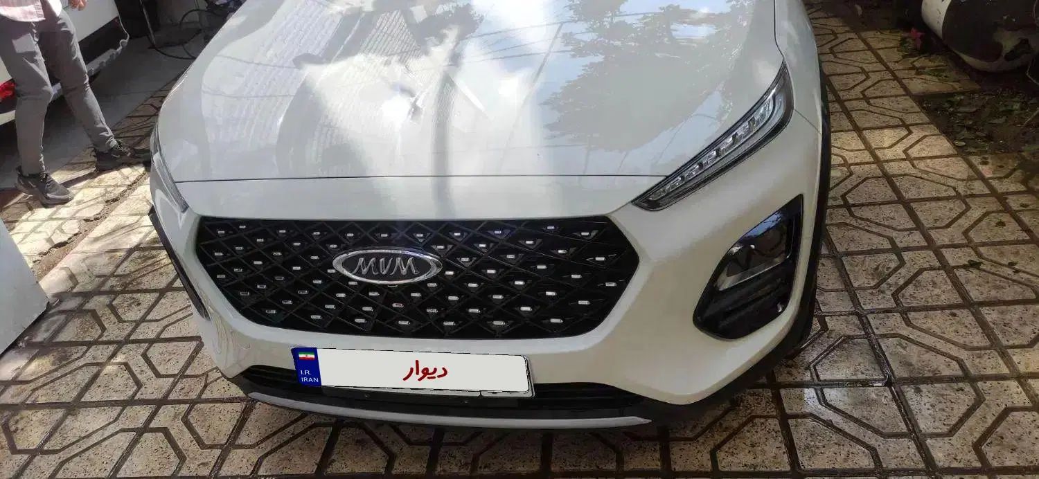 ام وی ام X22 پرو اتوماتیک اکسلنت - 1402