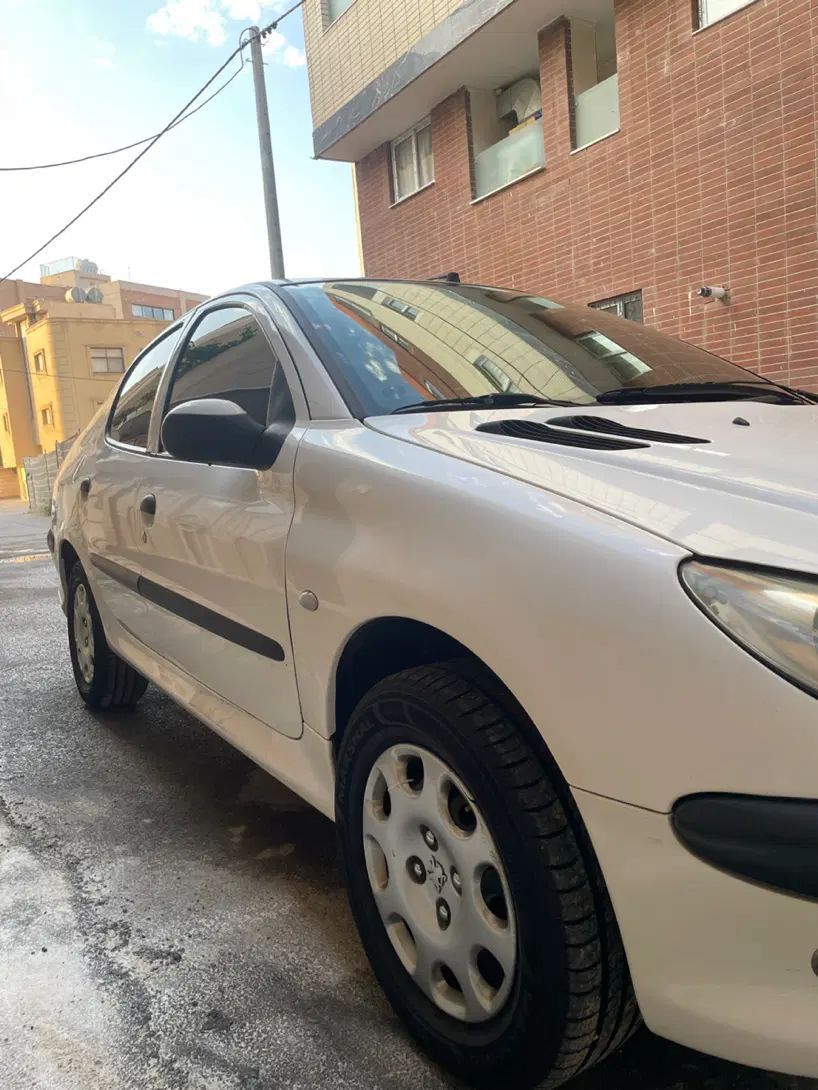 پژو ۲۰۶ صندوق دار v8 - 1399