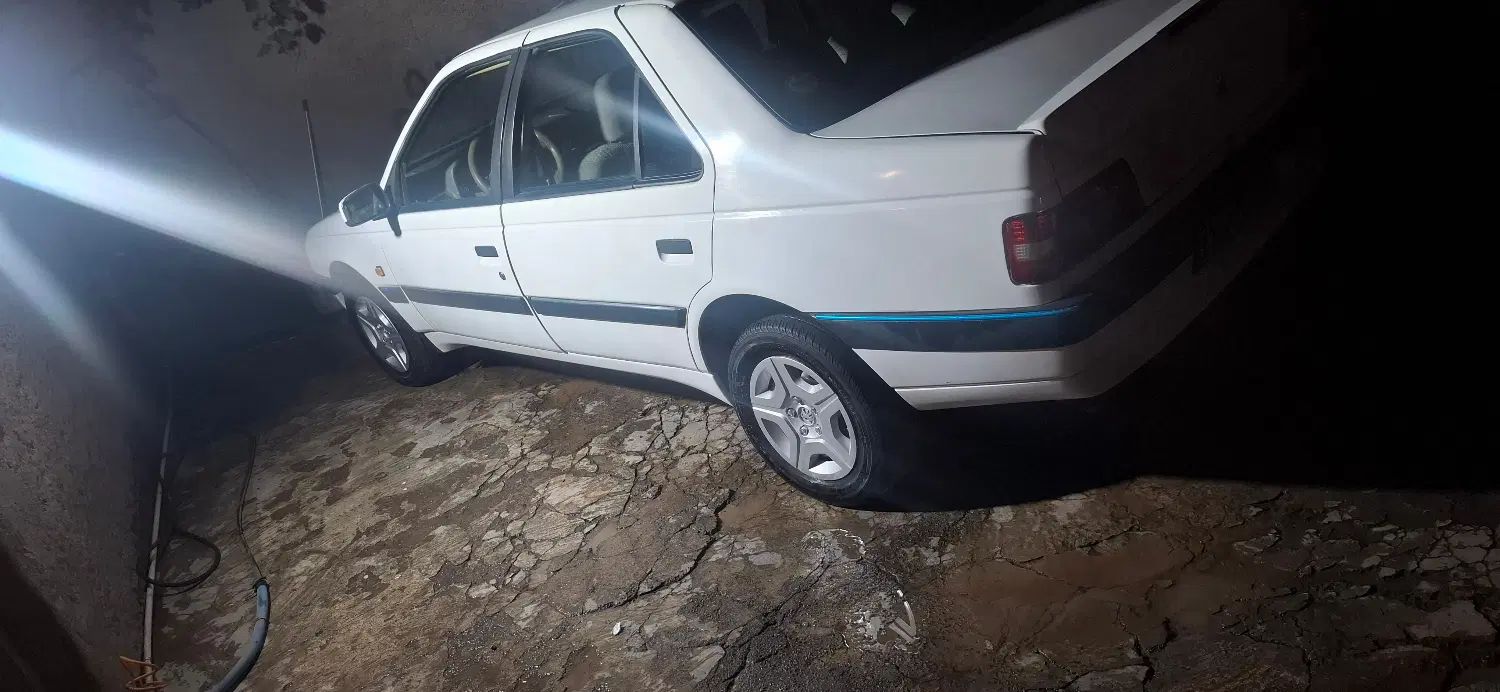 پژو 405 SLX بنزینی TU5 - 1400