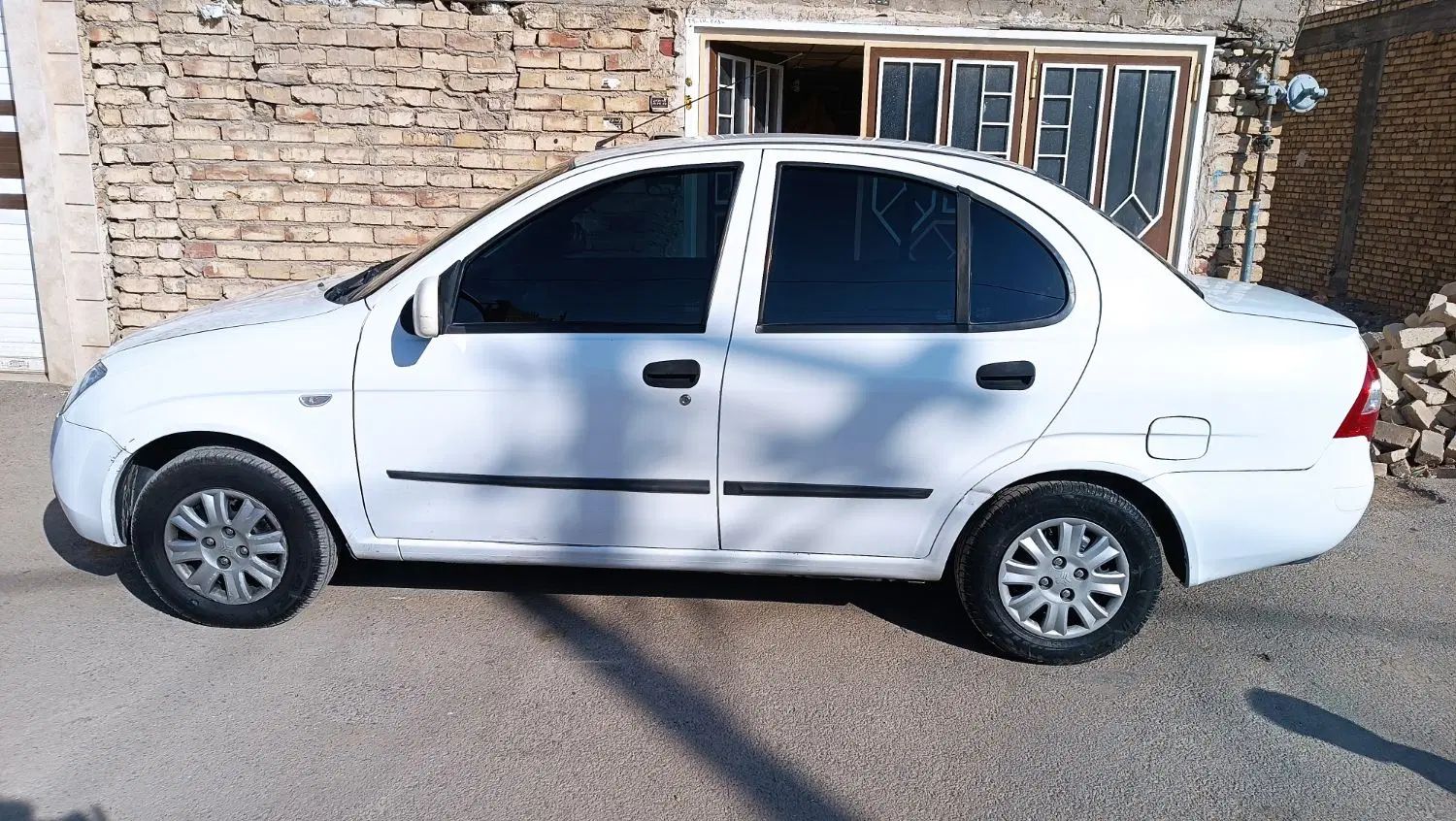 تیبا صندوق دار SX - 1399