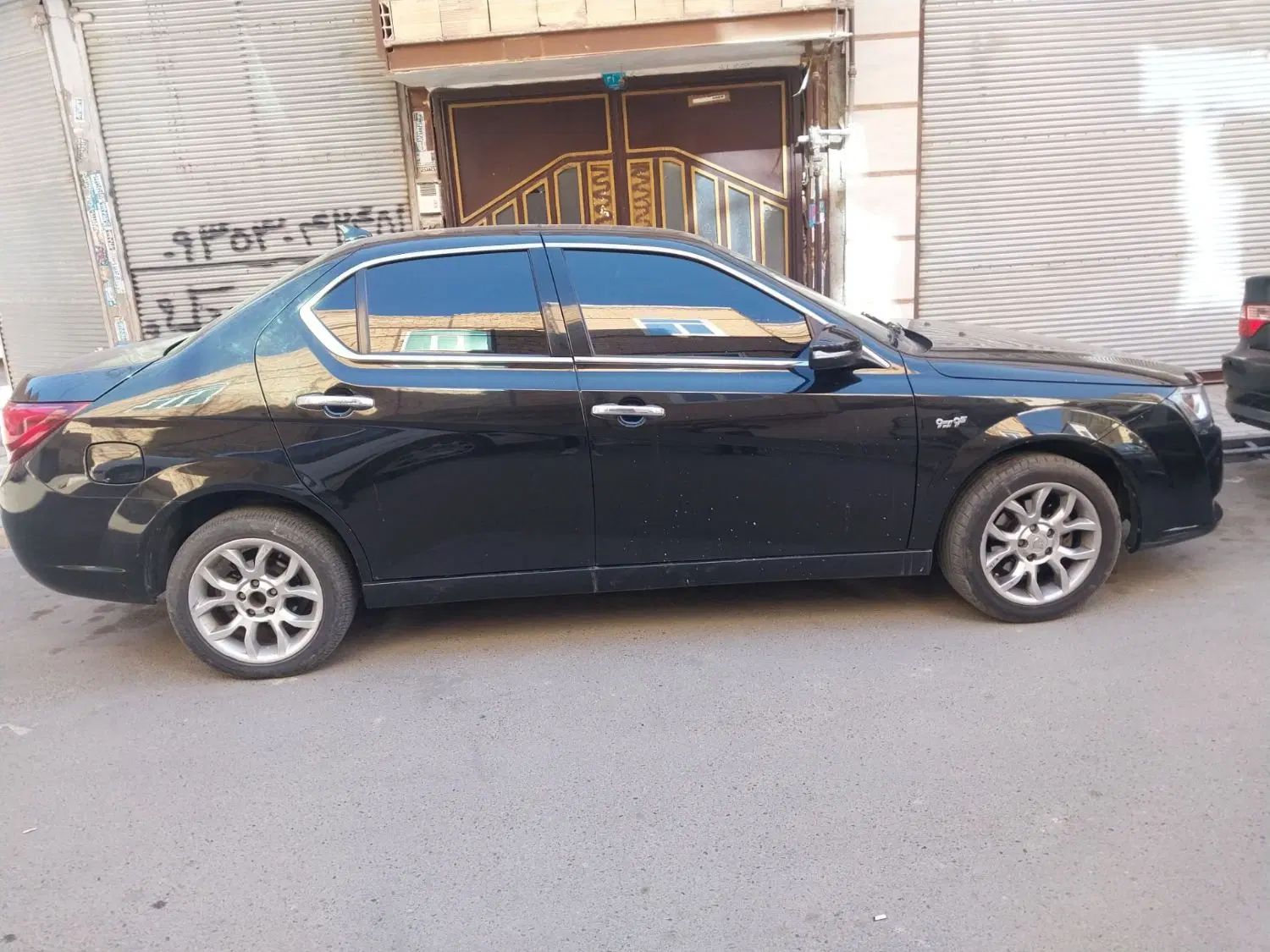 دنا پلاس توربو اتوماتیک - 1401