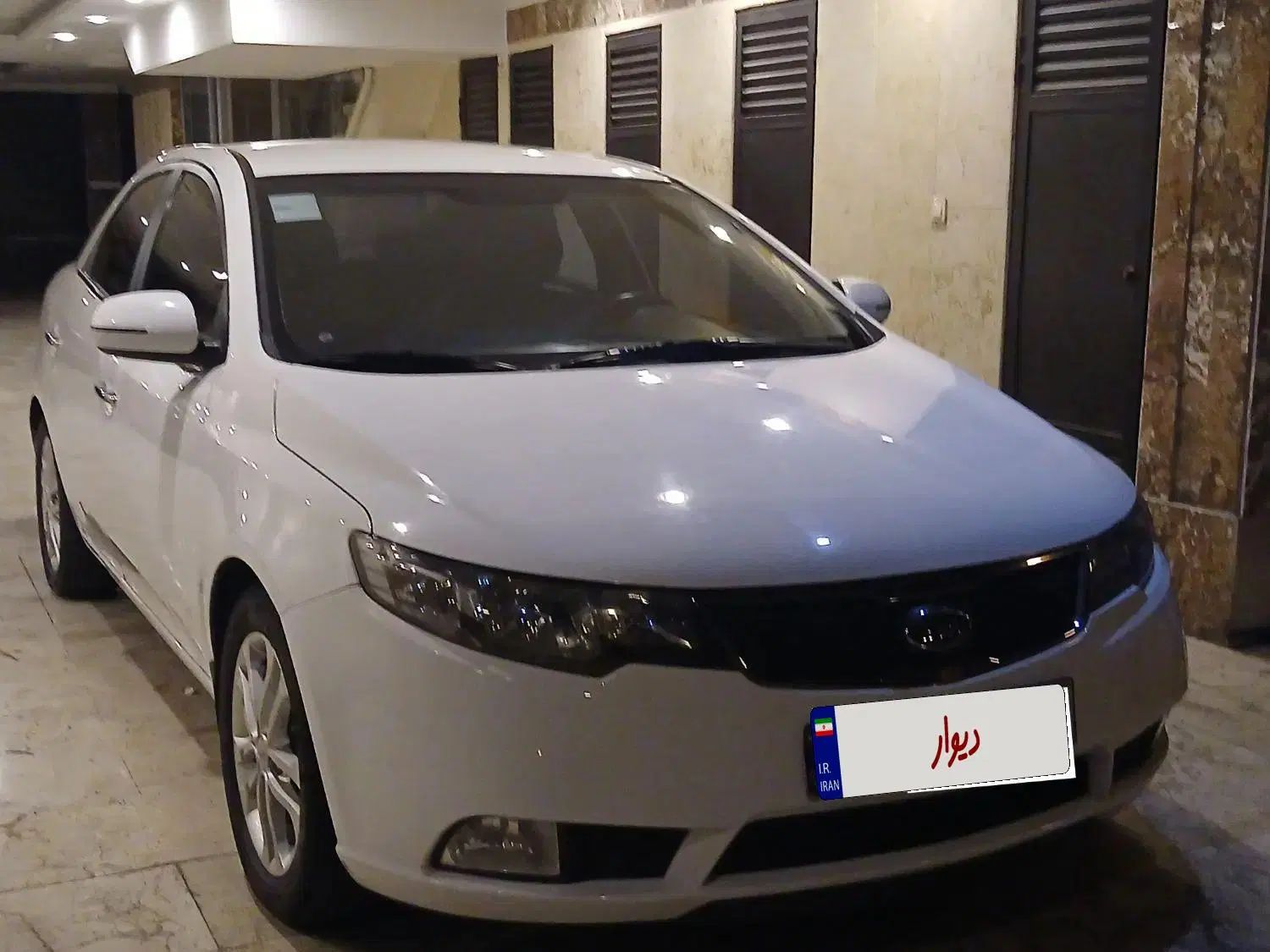 کیا سراتو 2.0 لیتر اتوماتیک GT لاین - 2016