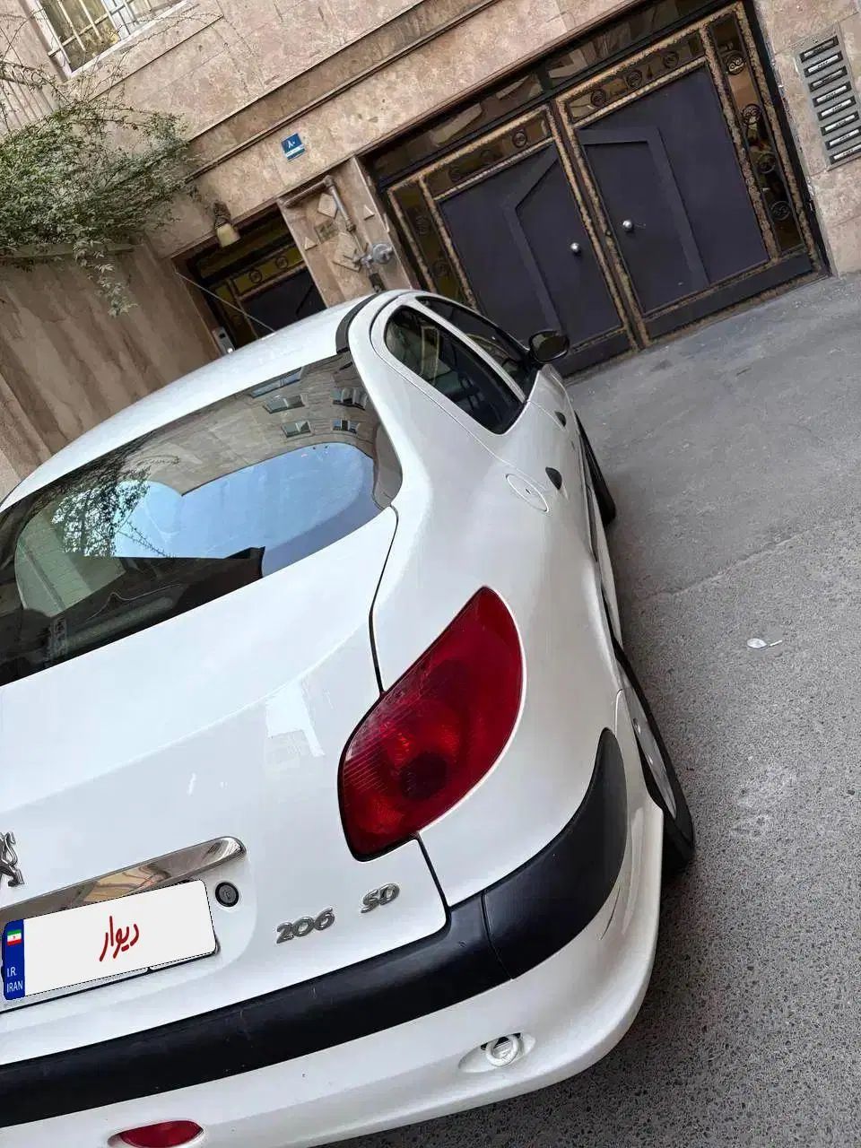 پژو ۲۰۶ صندوق دار v1 - 1388