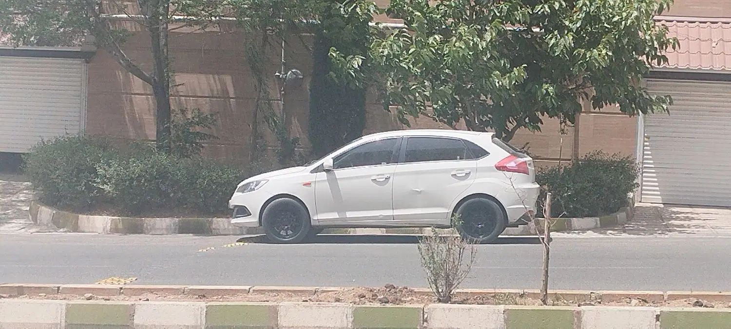 ام وی ام 315 هاچ بک ساده دنده ای - 1394