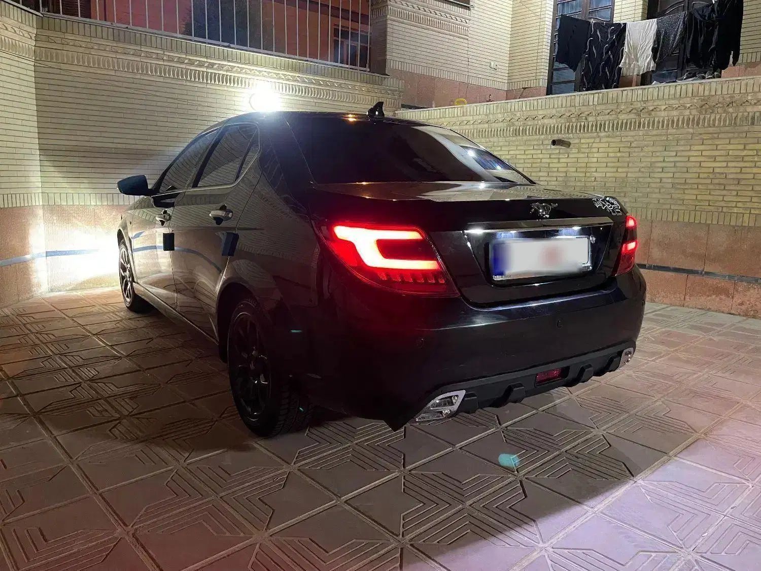 دنا پلاس توربو اتوماتیک - 1401