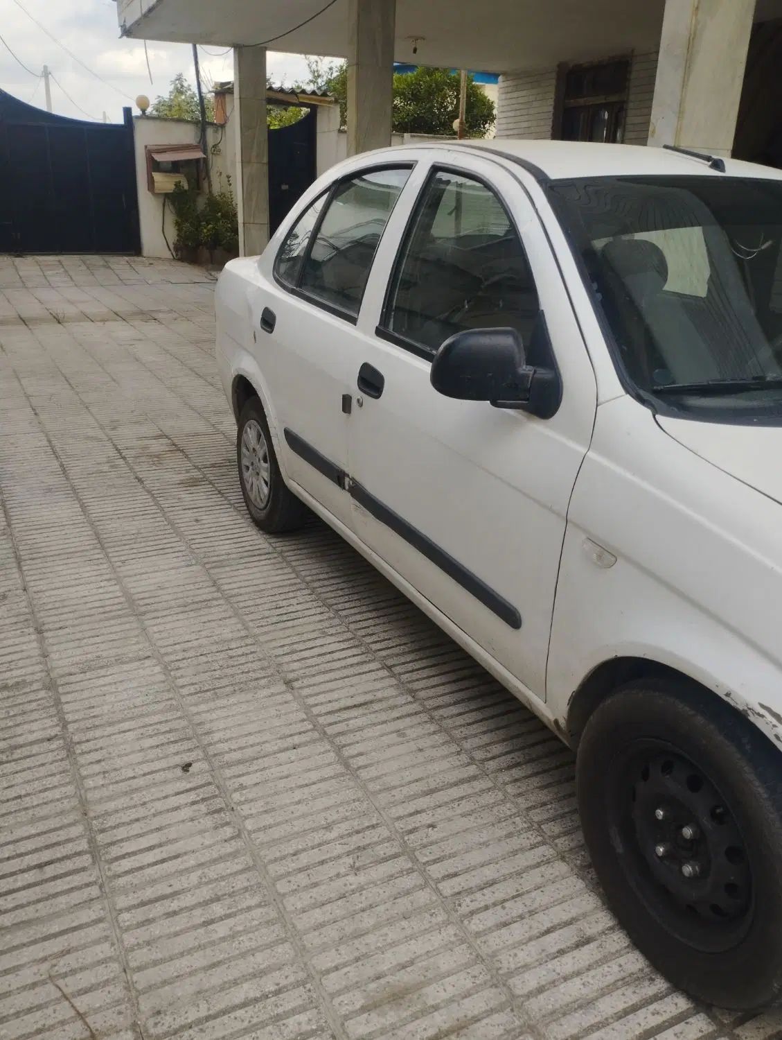 تیبا صندوق دار EX - 1395