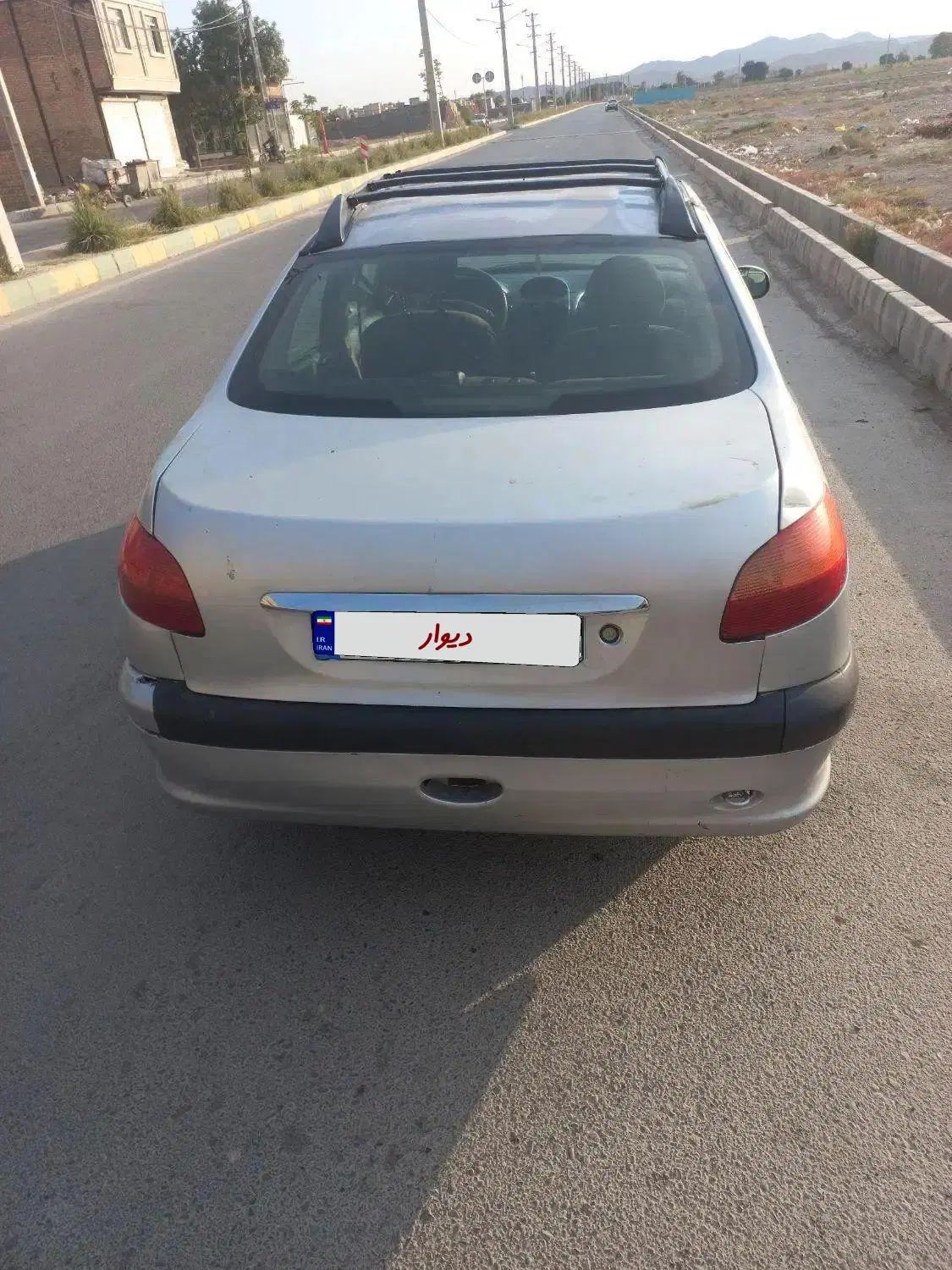 پژو ۲۰۶ صندوق دار v8 - 1386