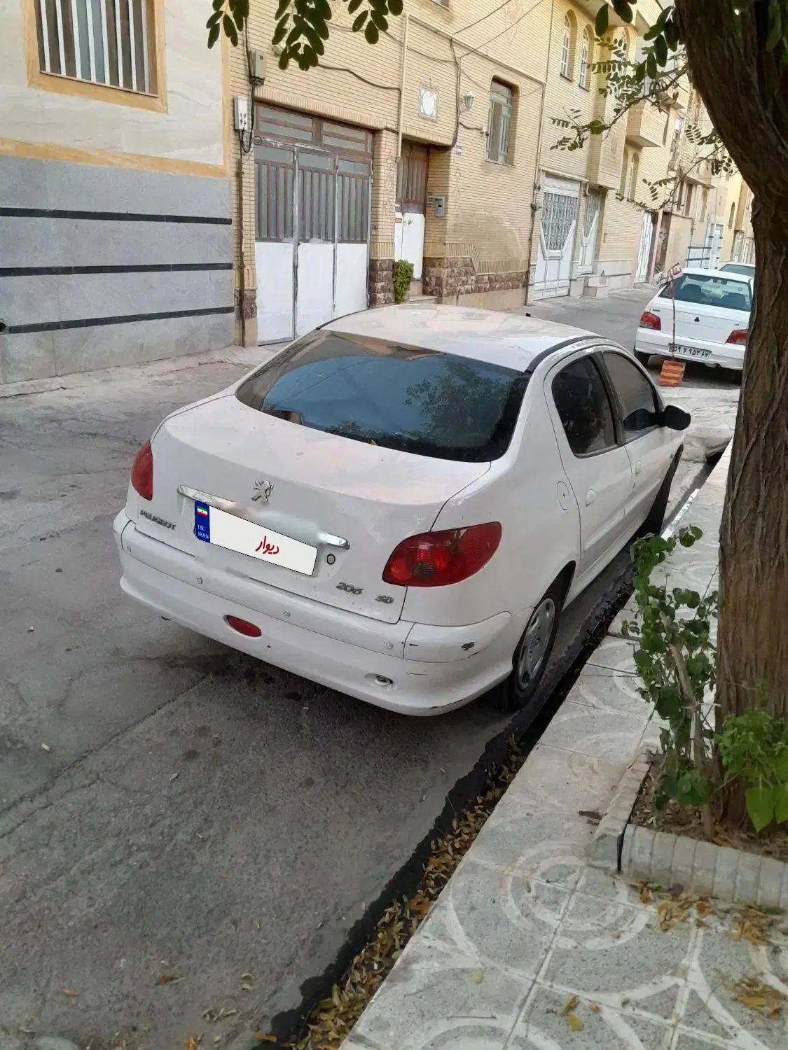 پژو ۲۰۶ صندوق دار v8 - 1388