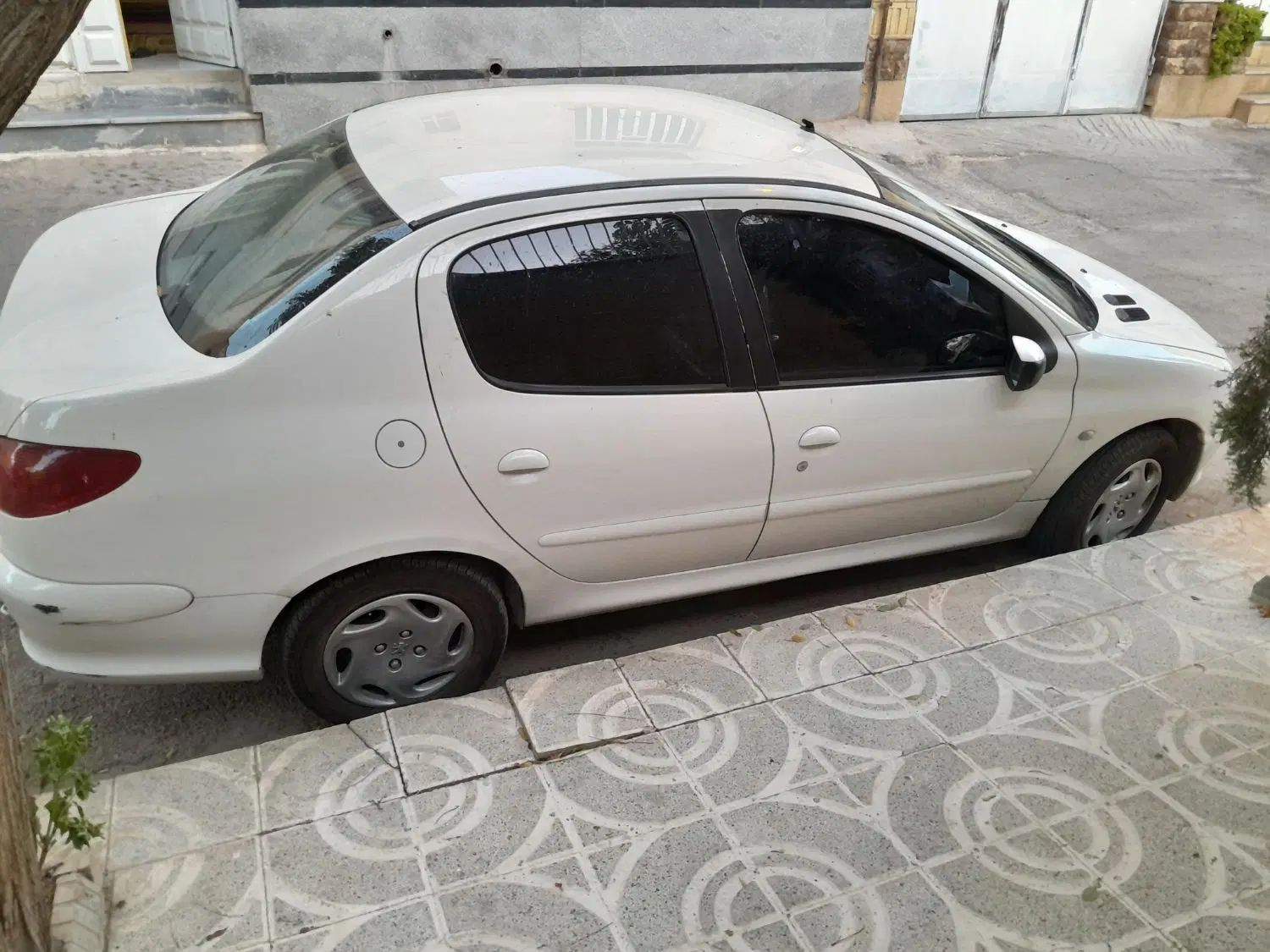 پژو ۲۰۶ صندوق دار v8 - 1388