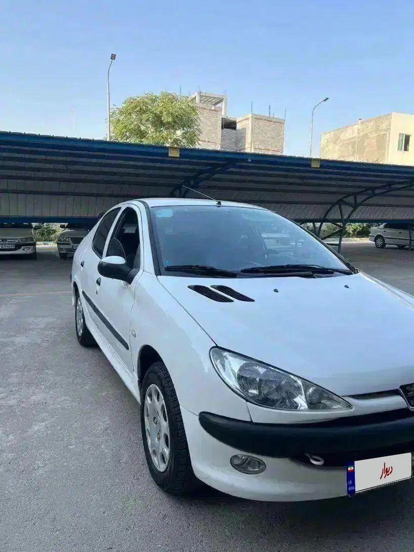پژو ۲۰۶ صندوق دار v8 - 1396