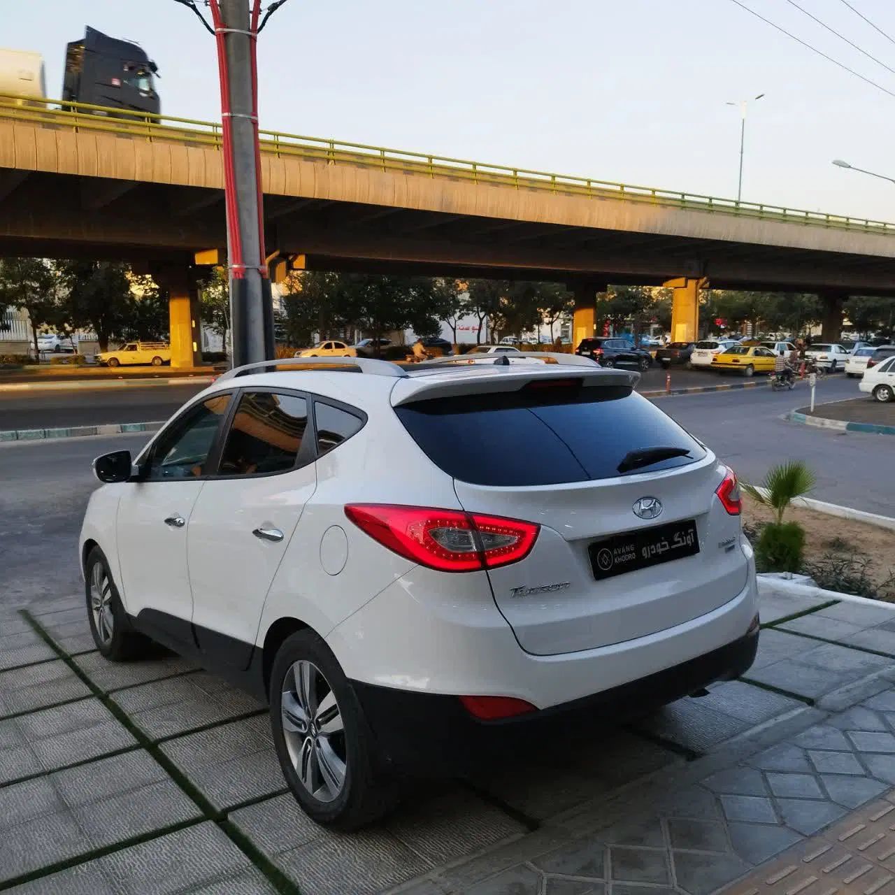 سمند LX XU7 - 1403