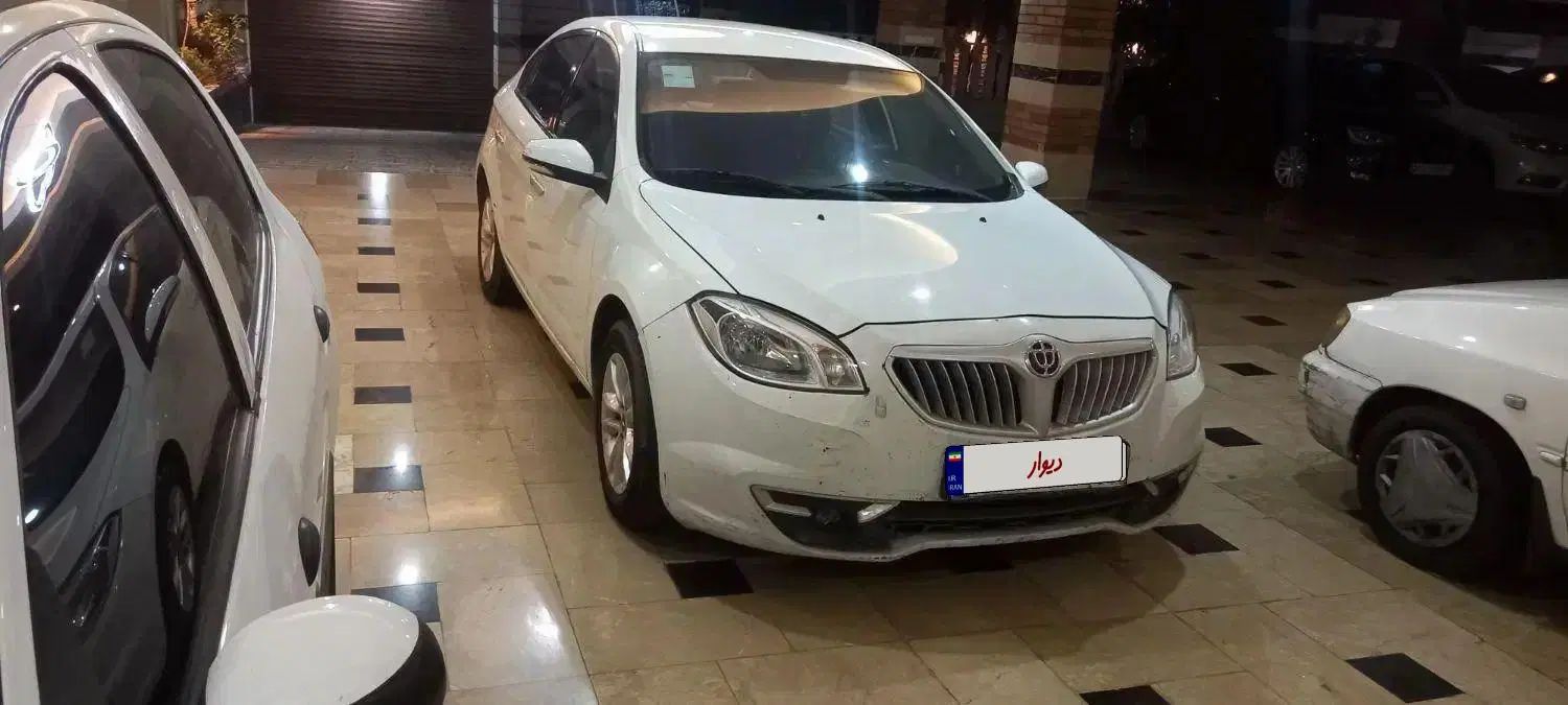 برلیانس H330 دنده‌ای 1500 - 1396