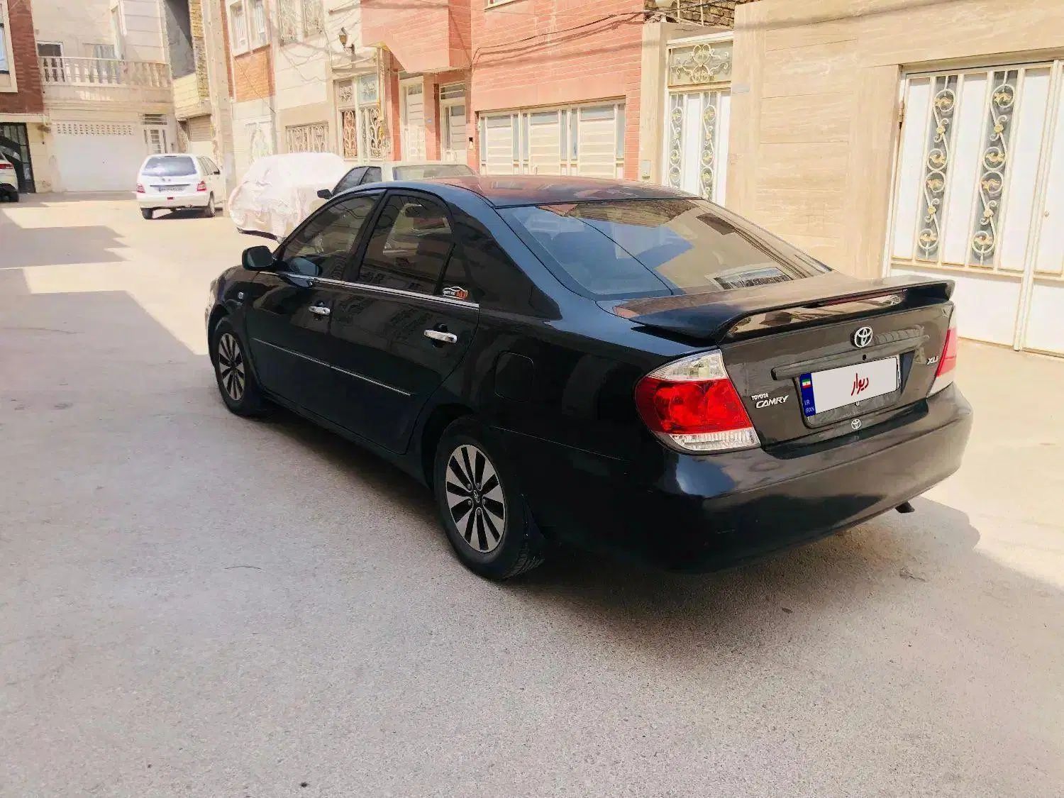 تویوتا کمری XLE - 2005