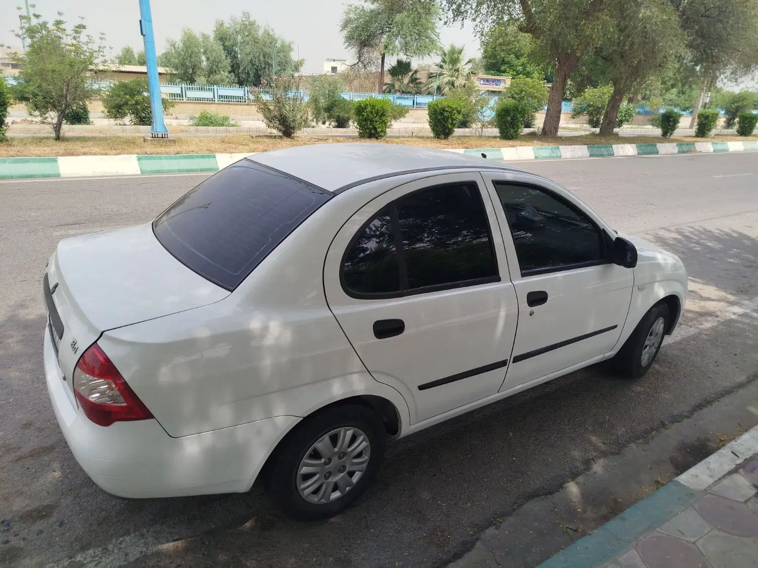 تیبا صندوق دار EX - 1395