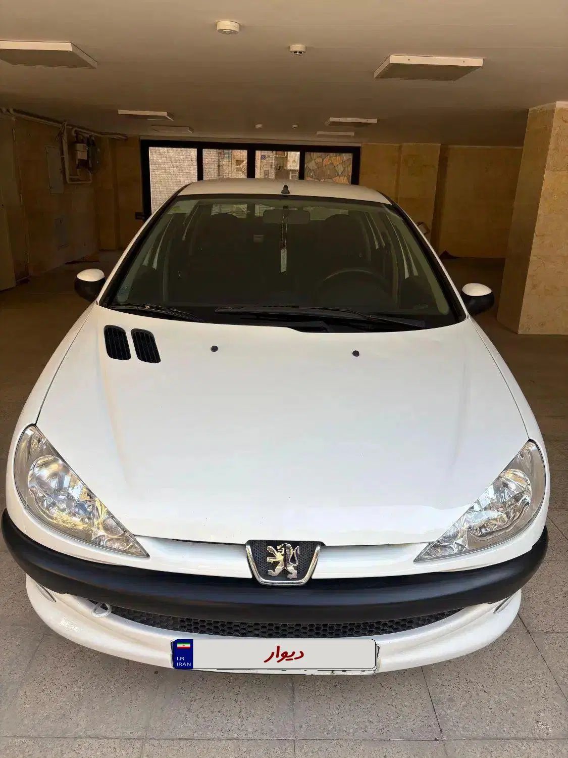 پژو ۲۰۶ صندوق دار v8 - 1399