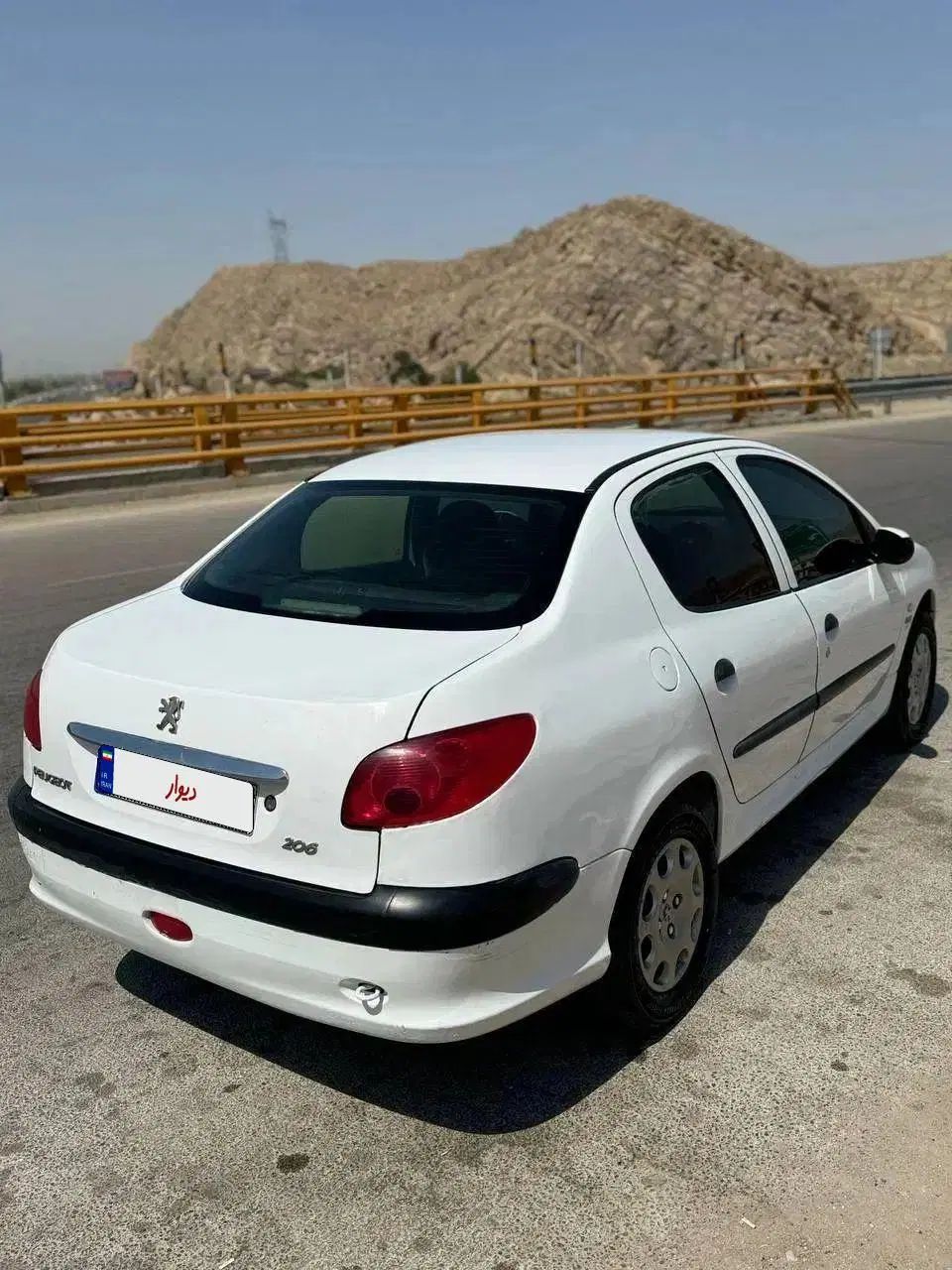 پژو ۲۰۶ صندوق دار v2 - 1390