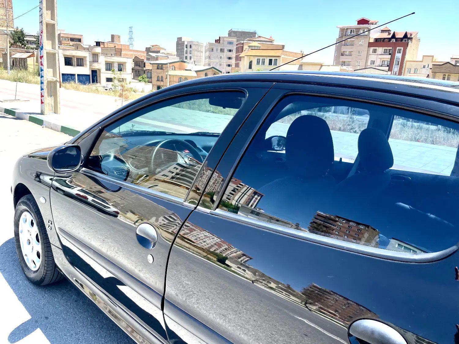 پژو ۲۰۶ صندوق دار v8 - 1397