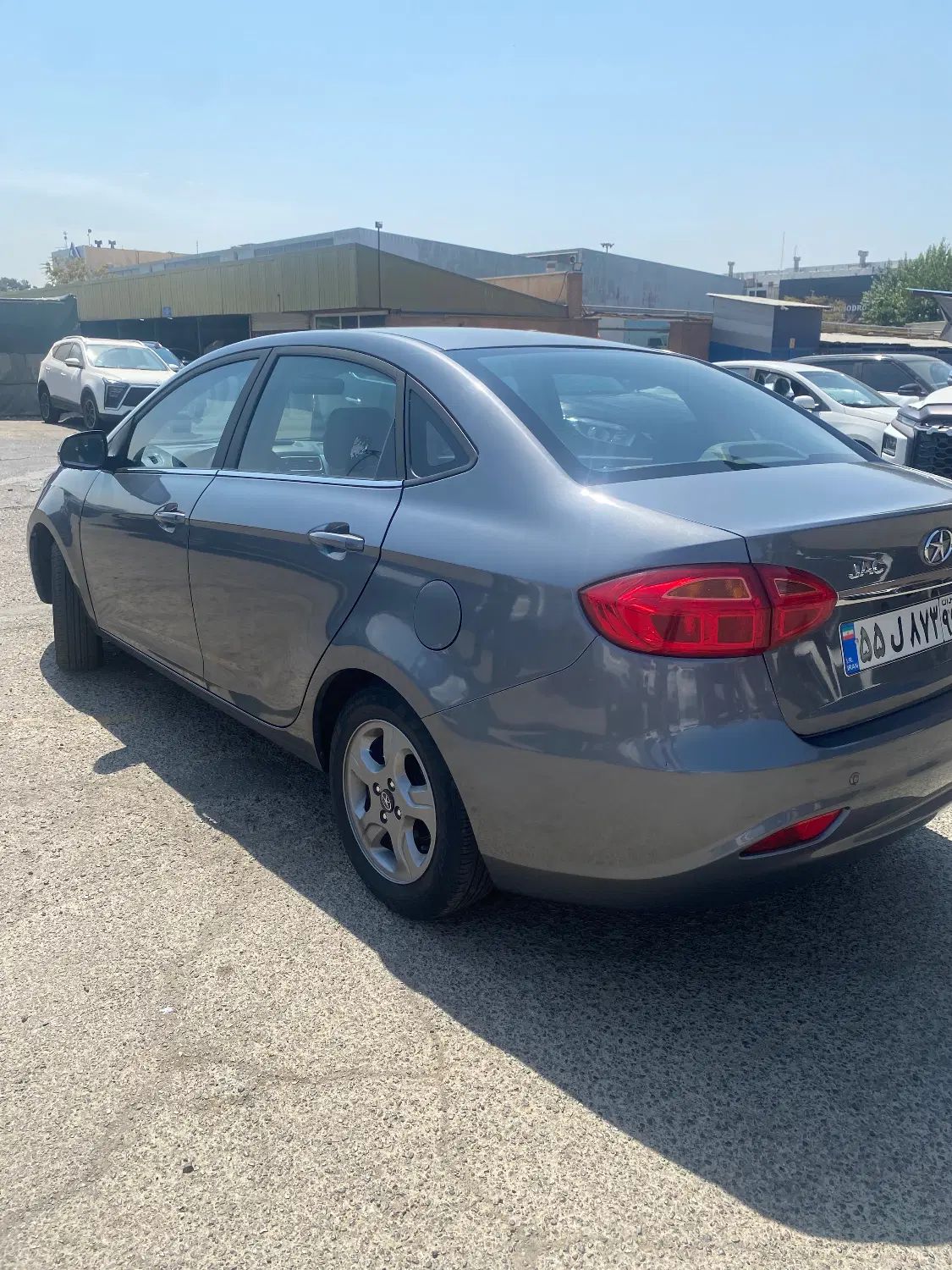 جک J4 اتوماتیک ساده - 1401