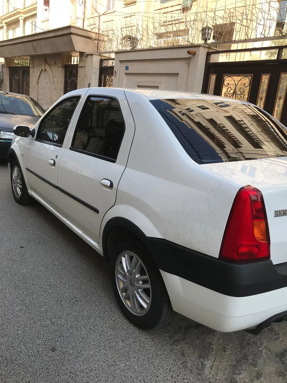 خودرو رنو، تندر 90 آگهی ann_20012825