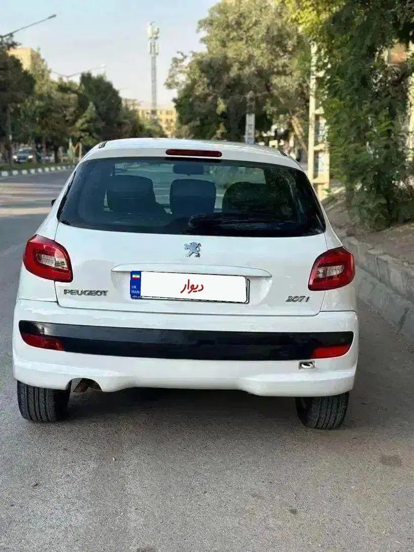 پژو 207 دنده‌ای فرمان هیدرولیک - 1389