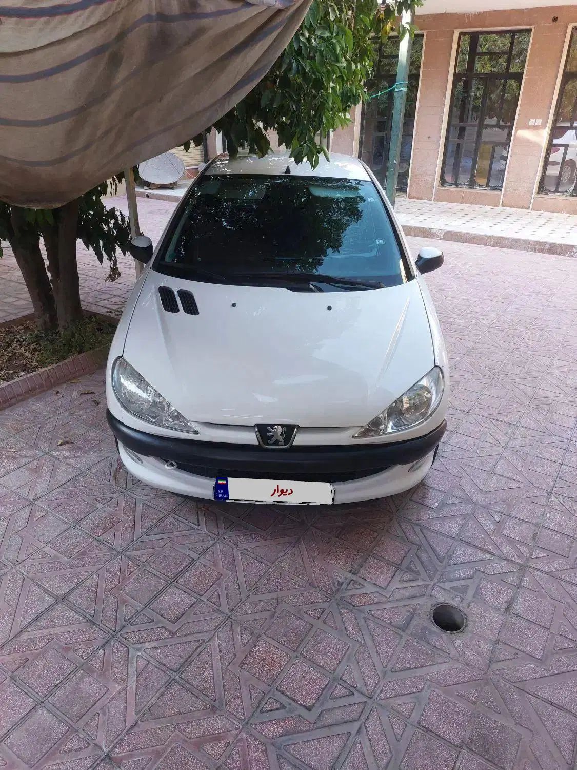 پژو ۲۰۶ صندوق دار v8 - 1397