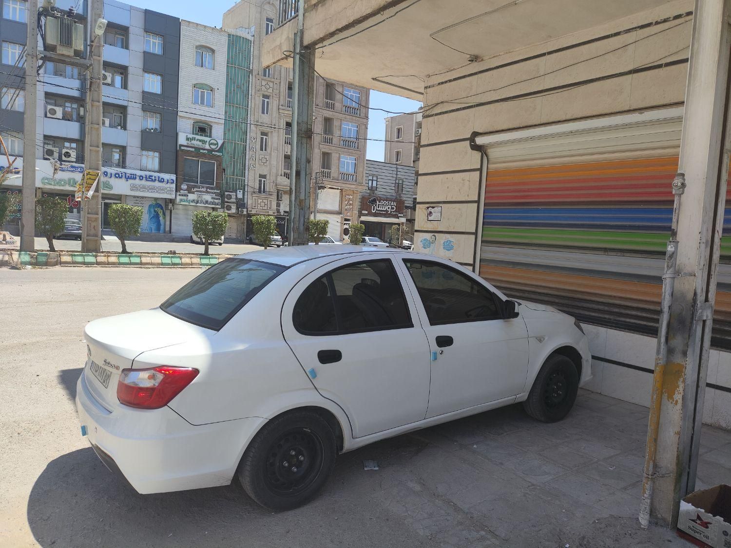 ساینا S دنده‌ای معمولی - 1400