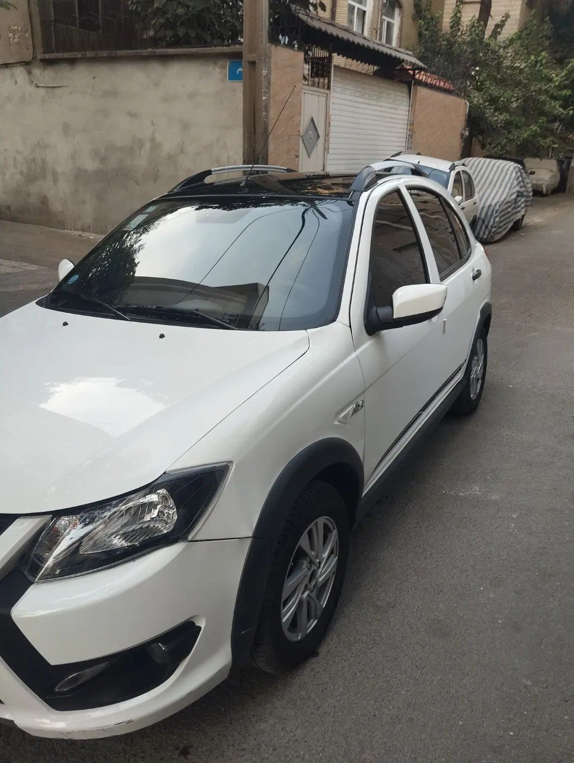 کوییک R دنده‌ای - 1403