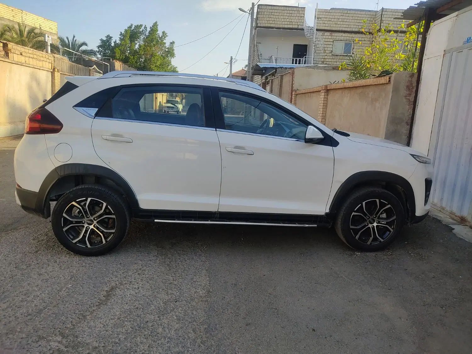 ام وی ام X22 پرو اتوماتیک اکسلنت - 1402