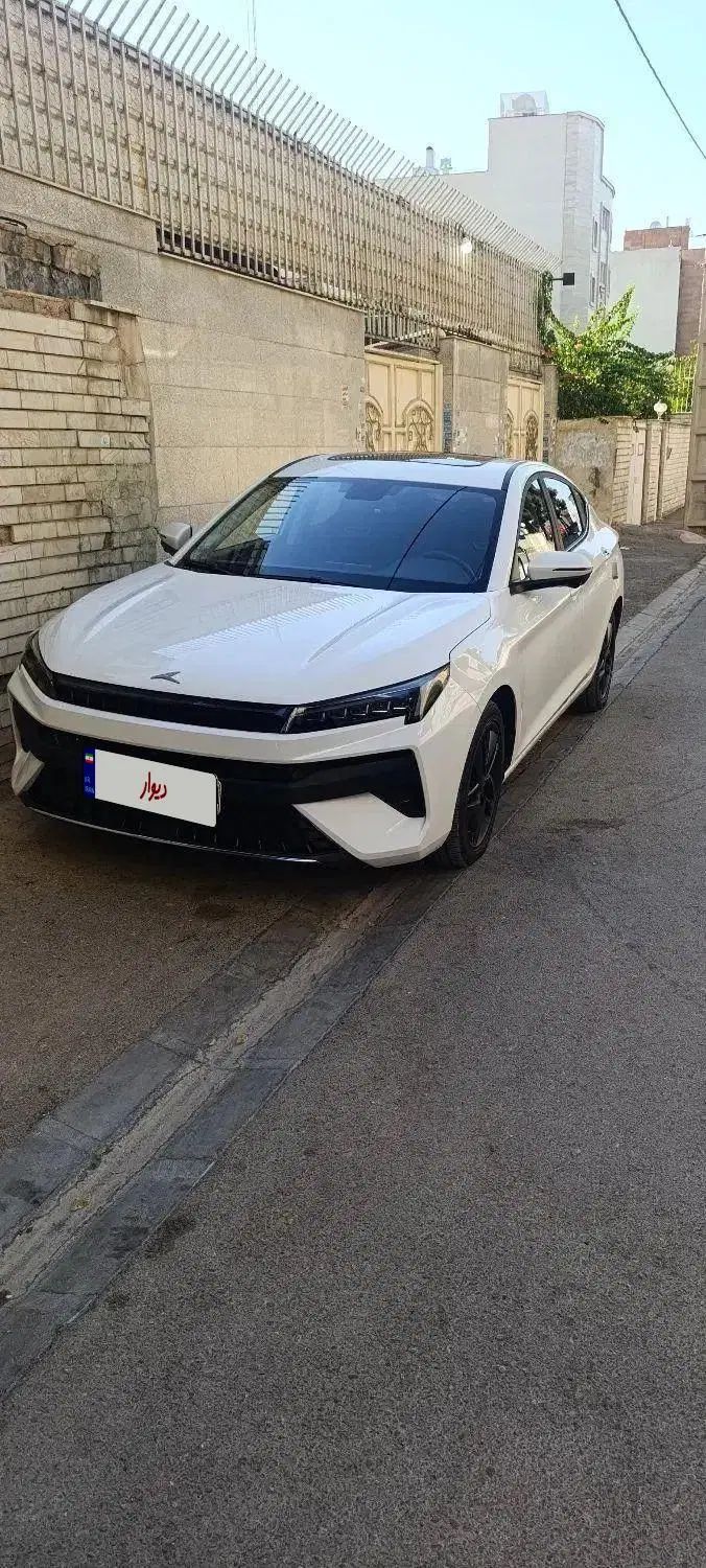 خودرو کی ام سی، J7 آگهی ann_20014179