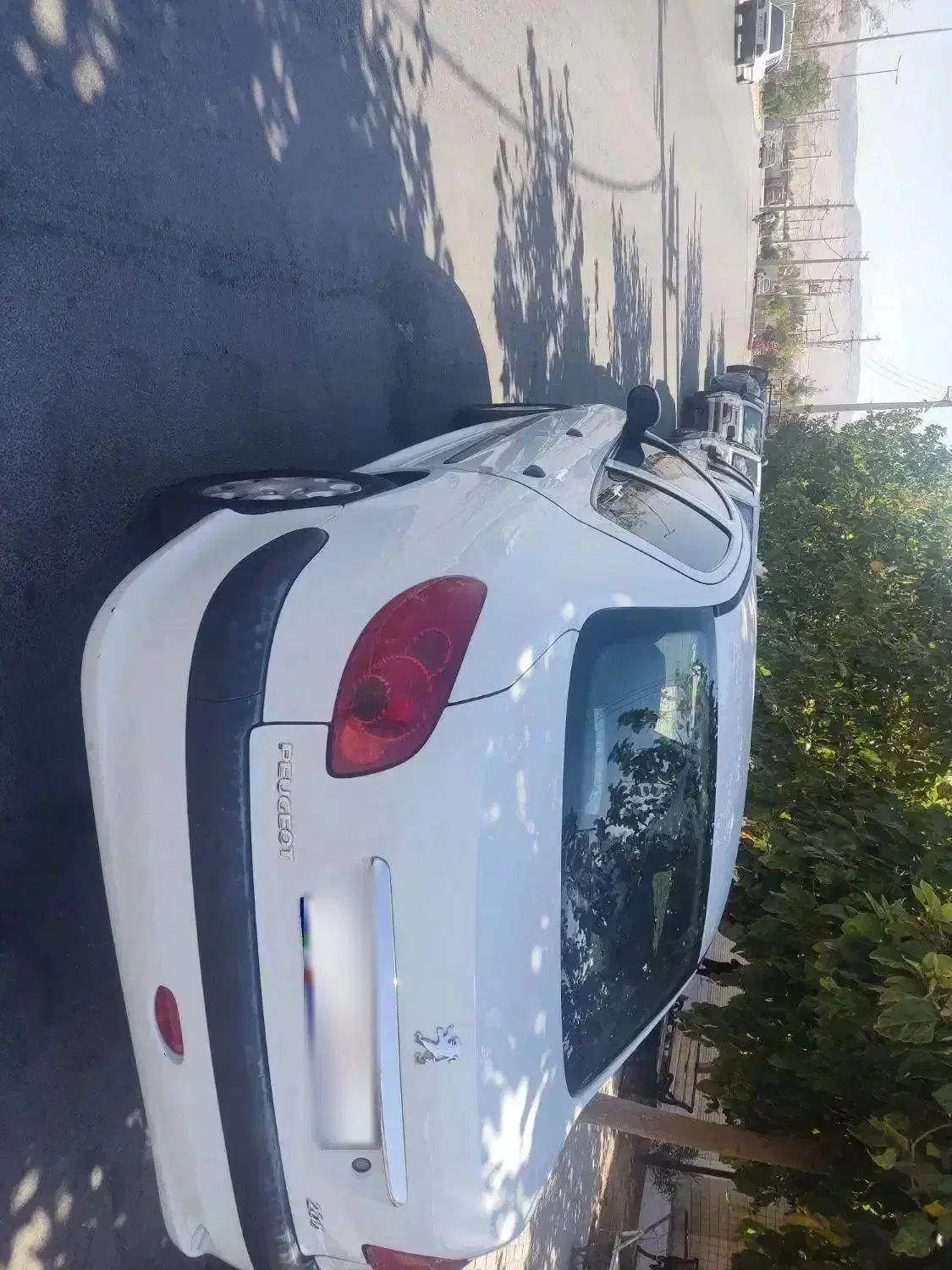 پژو ۲۰۶ صندوق دار v8 - 1395