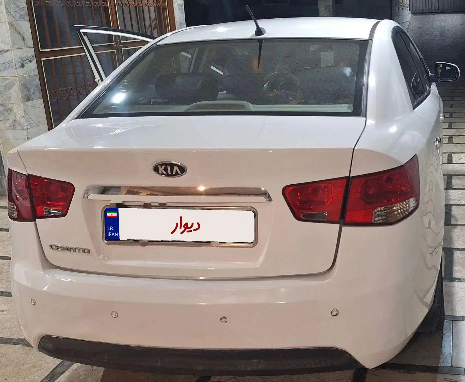 کیا سراتو 2.0 لیتر اتوماتیک GT لاین - 2015