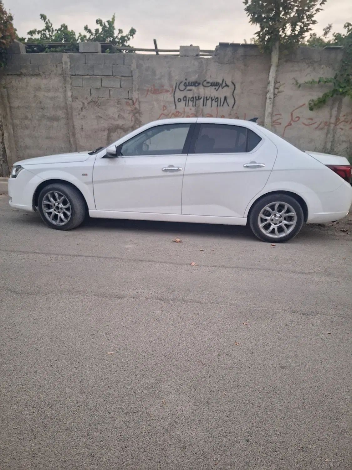 دنا پلاس توربو اتوماتیک - 1402
