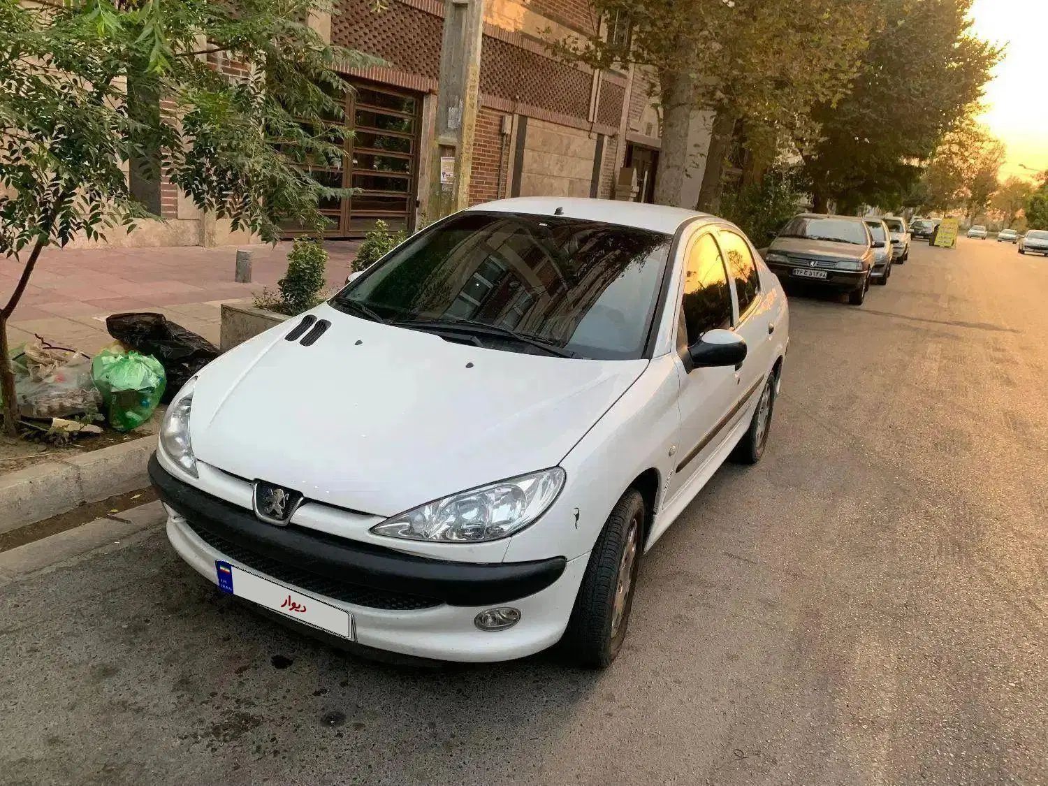 خودرو پژو، ۲۰۶ صندوق دار آگهی ann_20014796
